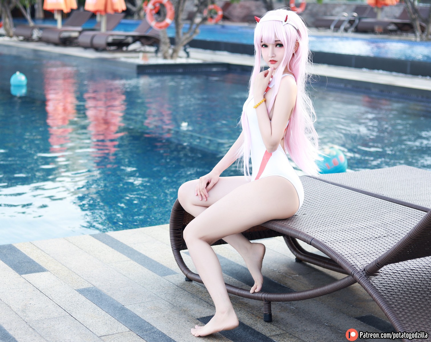 Cosplay Potato Godzilla Zero Two Swimsuit(4)