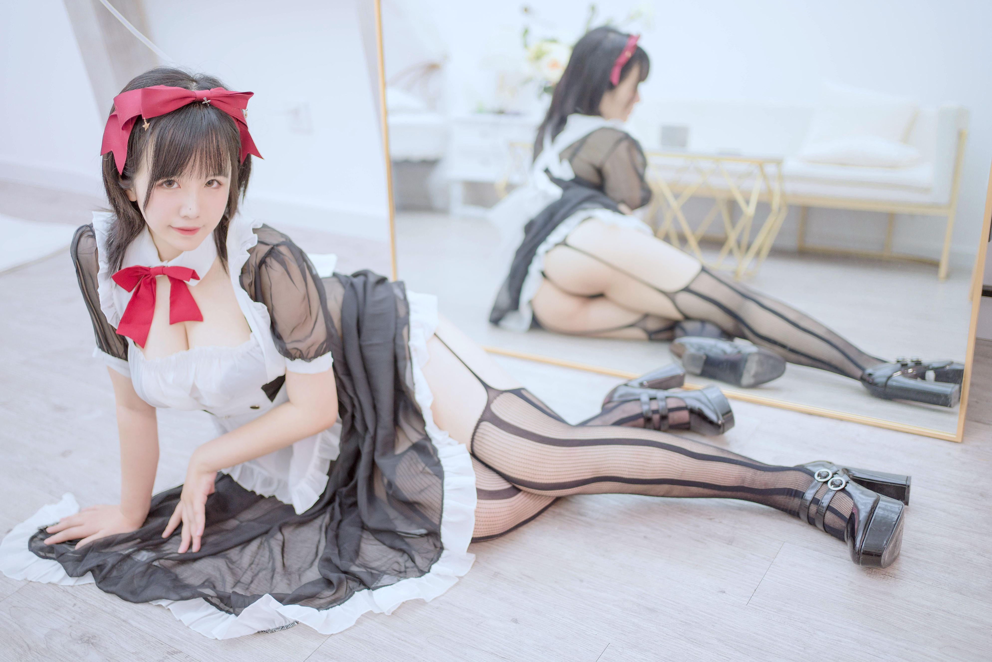 阿半今天很开心 透明女仆(26)