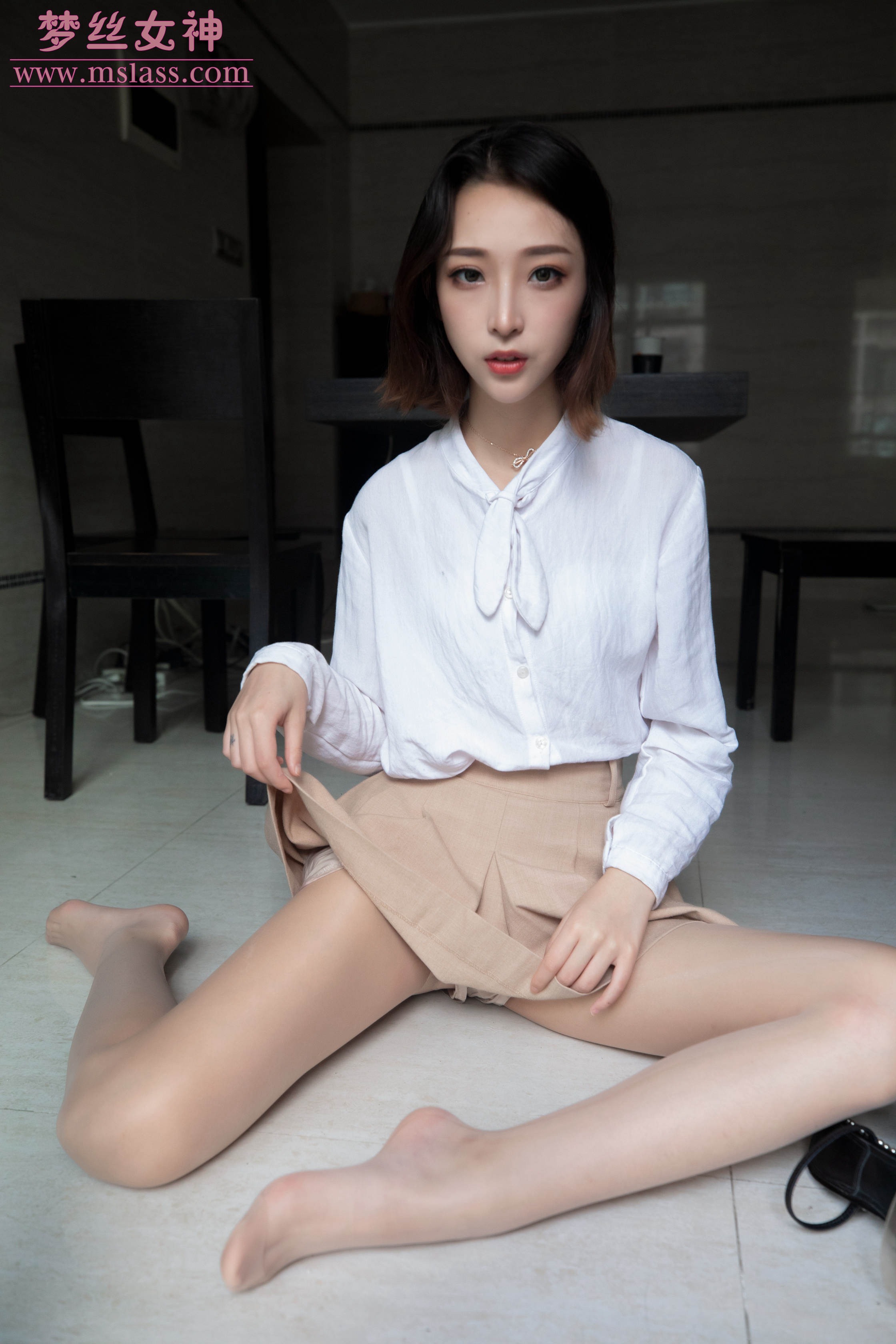[MSLASS]梦丝女神 - 乔儿(肉色)  69P(53)