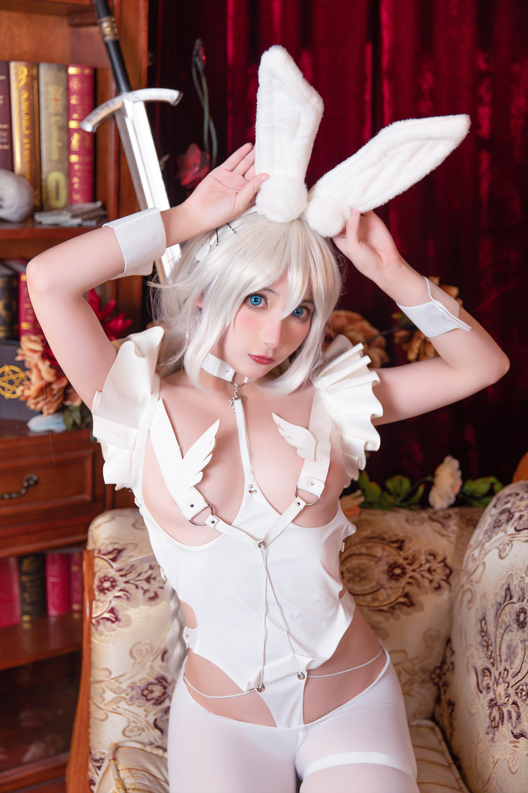 是三不是世w Cosplay 恶毒白兔 White Rabbit(23)