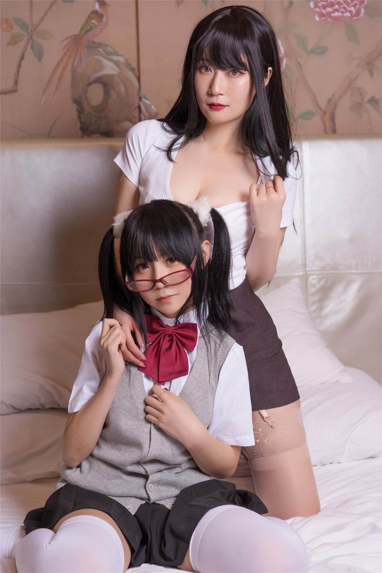 白银 摇摇乐 Student x Teacher Lesbian 126P(66)