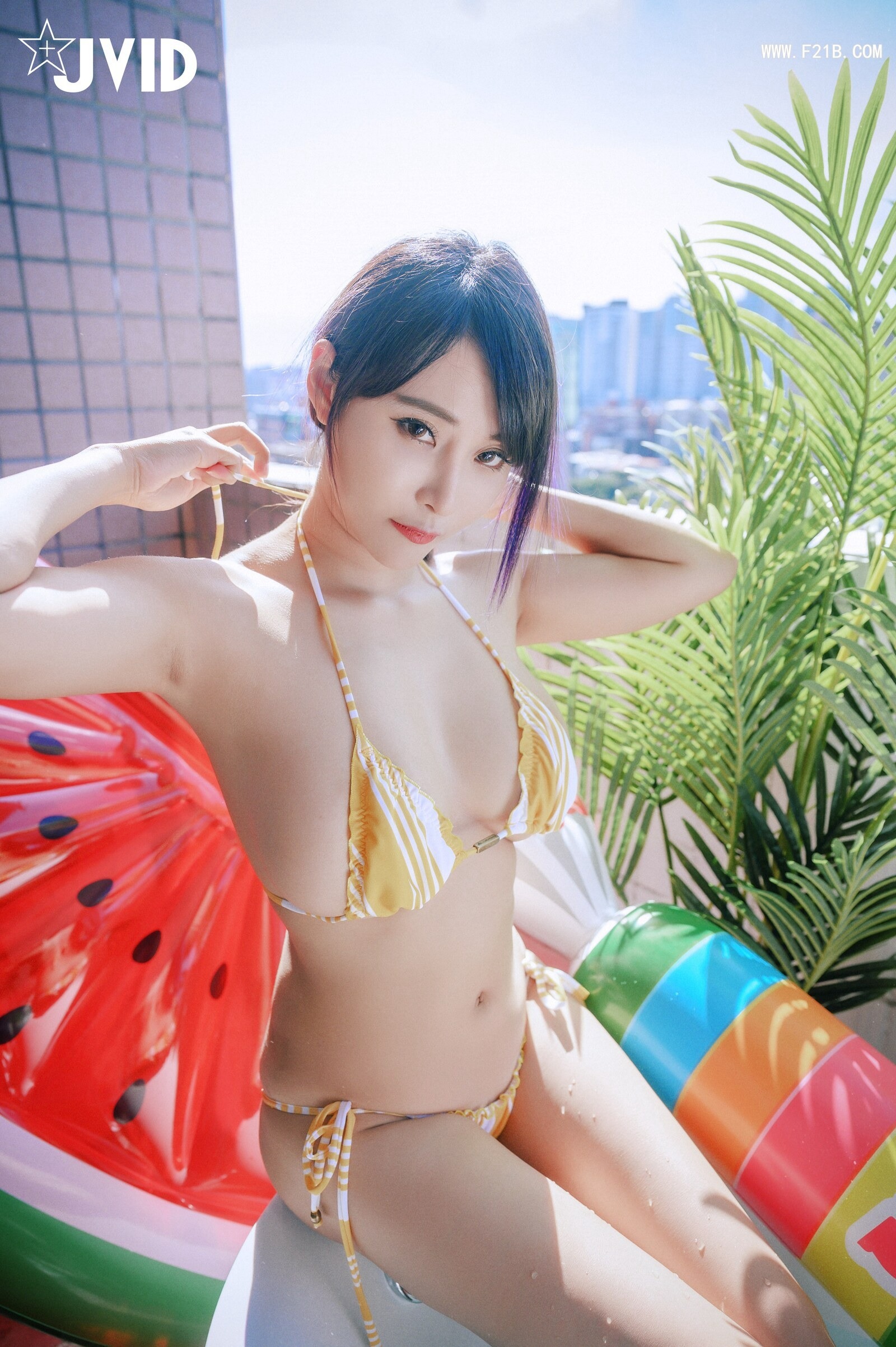 [JVID] 爆乳女神乐乐  178P(31)