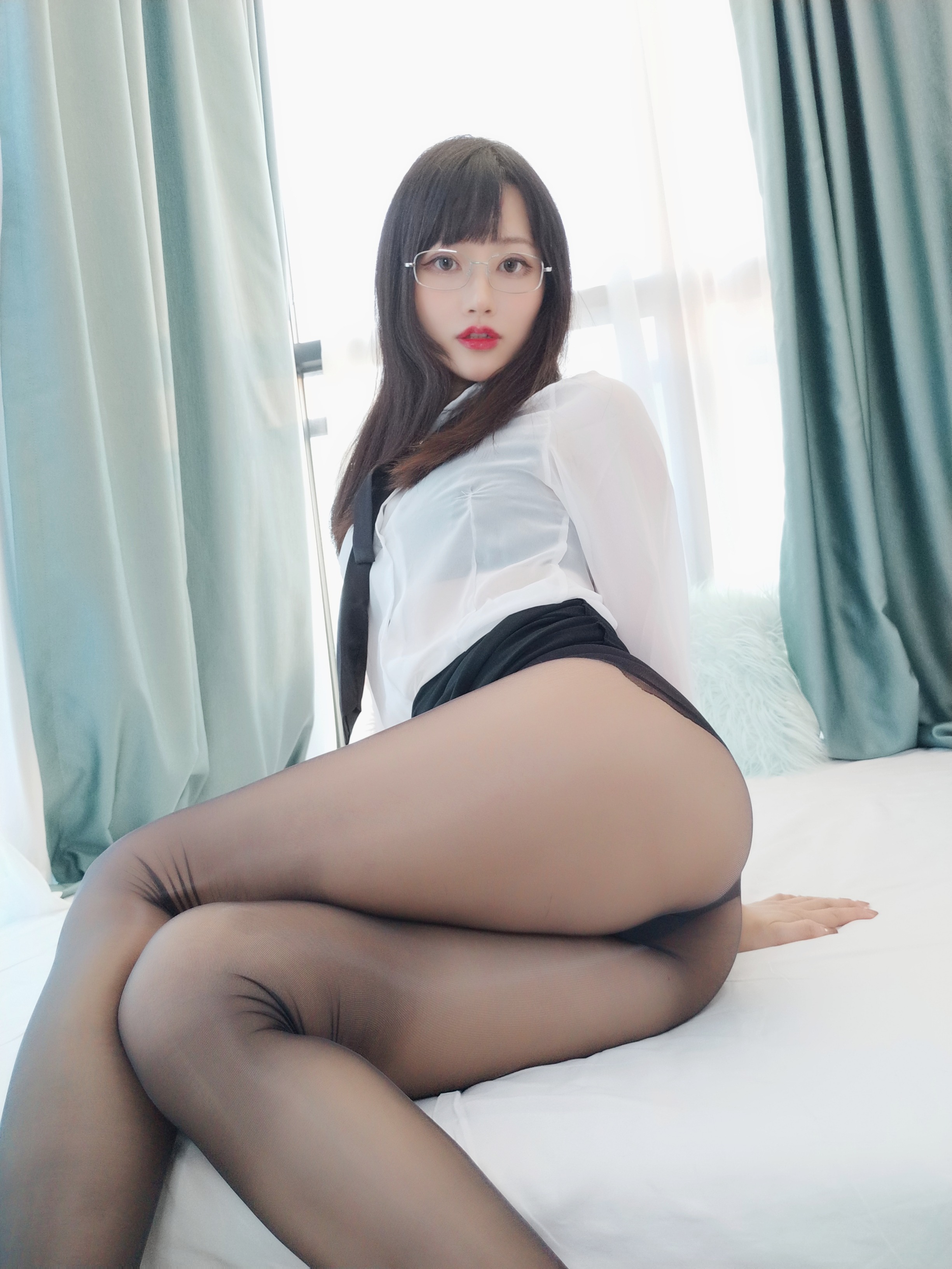 木之本果 自撮りVol.13 秘書さんは退勤後です。 [108P4V-523MB](48)
