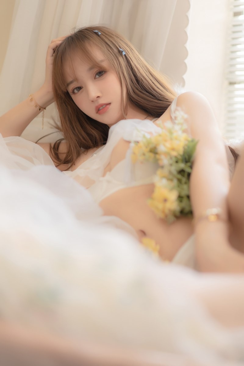 [Cos]过期米线线喵 - 坠落天使[64p](38)