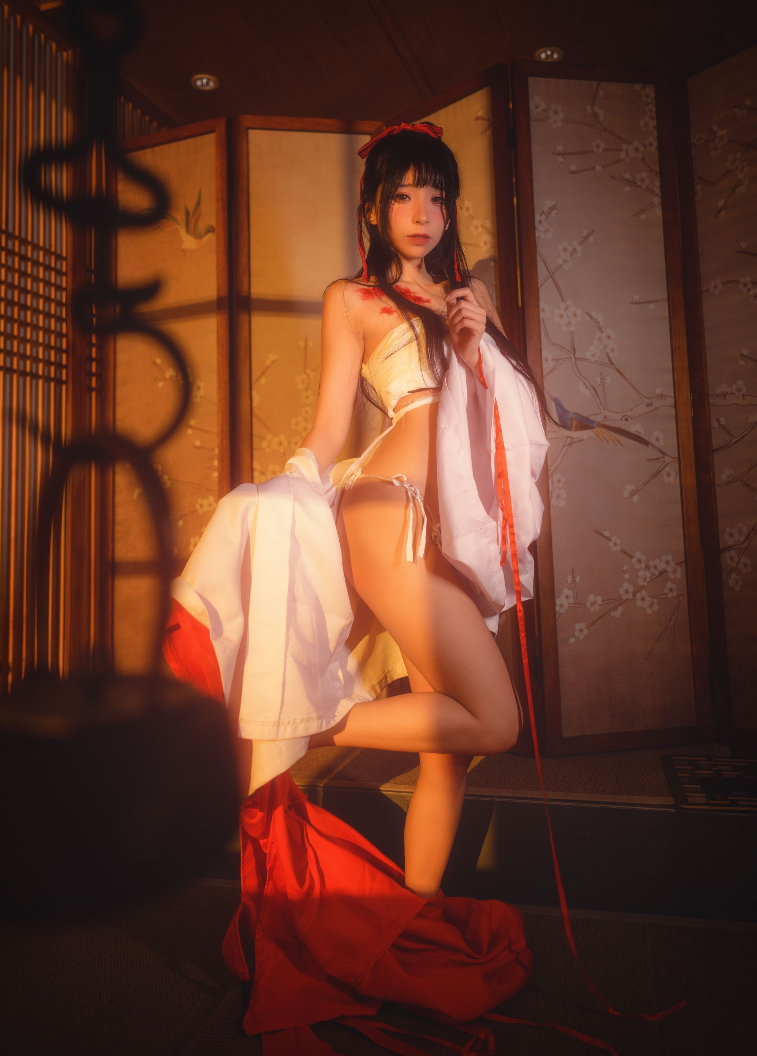 特软儿Sona 巫女 [26P-992MB](16)