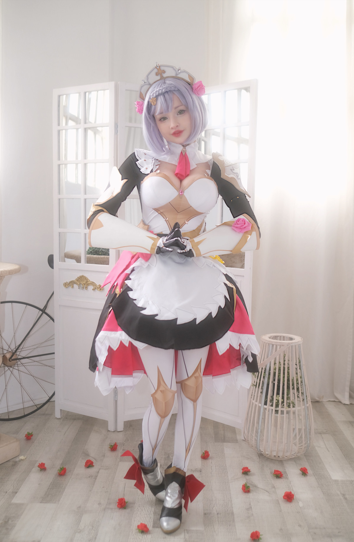 Hidori Rose Cosplay Noelle &#8211; Genshin Impact
