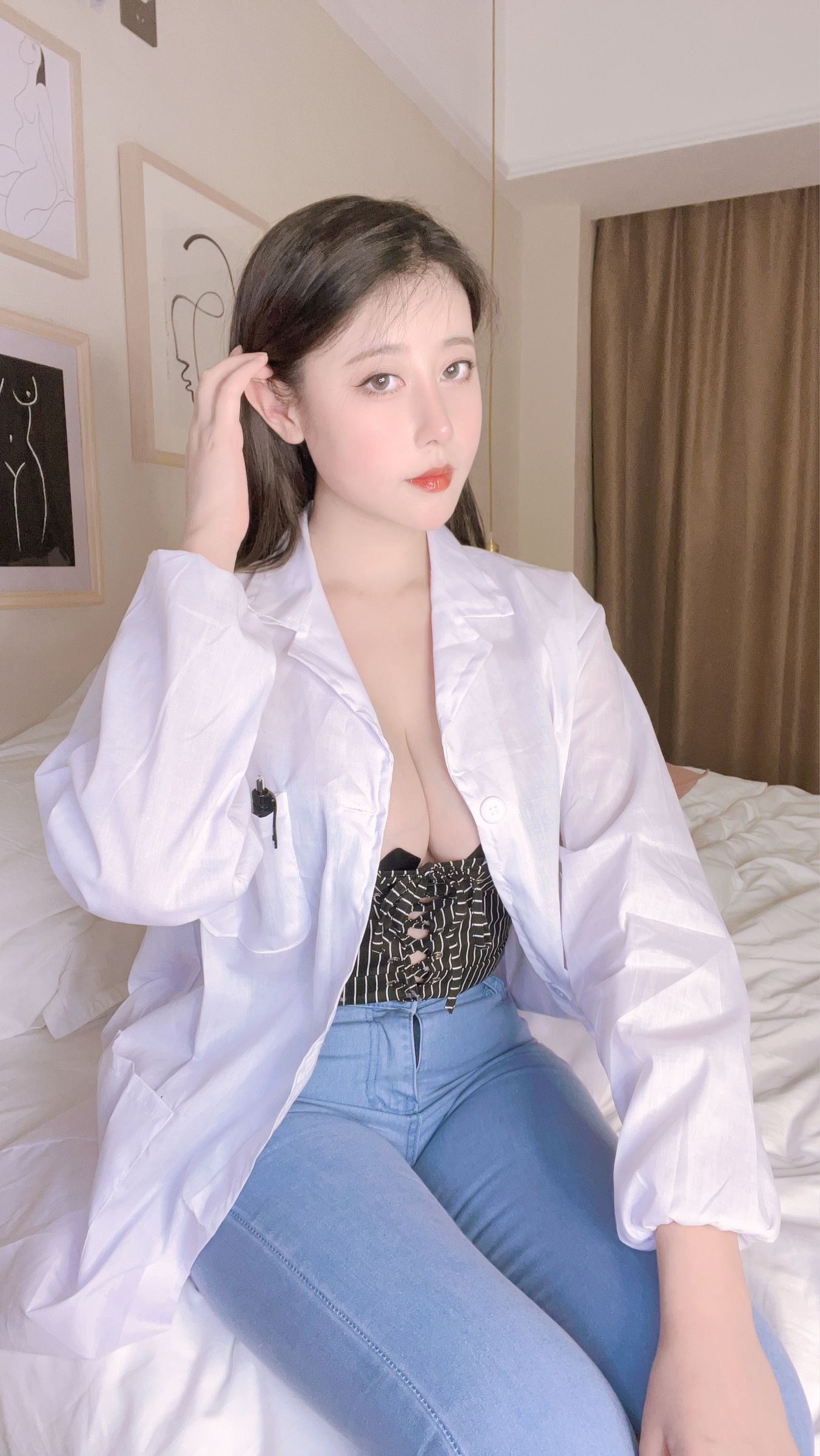 奈汐酱nice – 禁忌医生(50P2V843MB)(2)