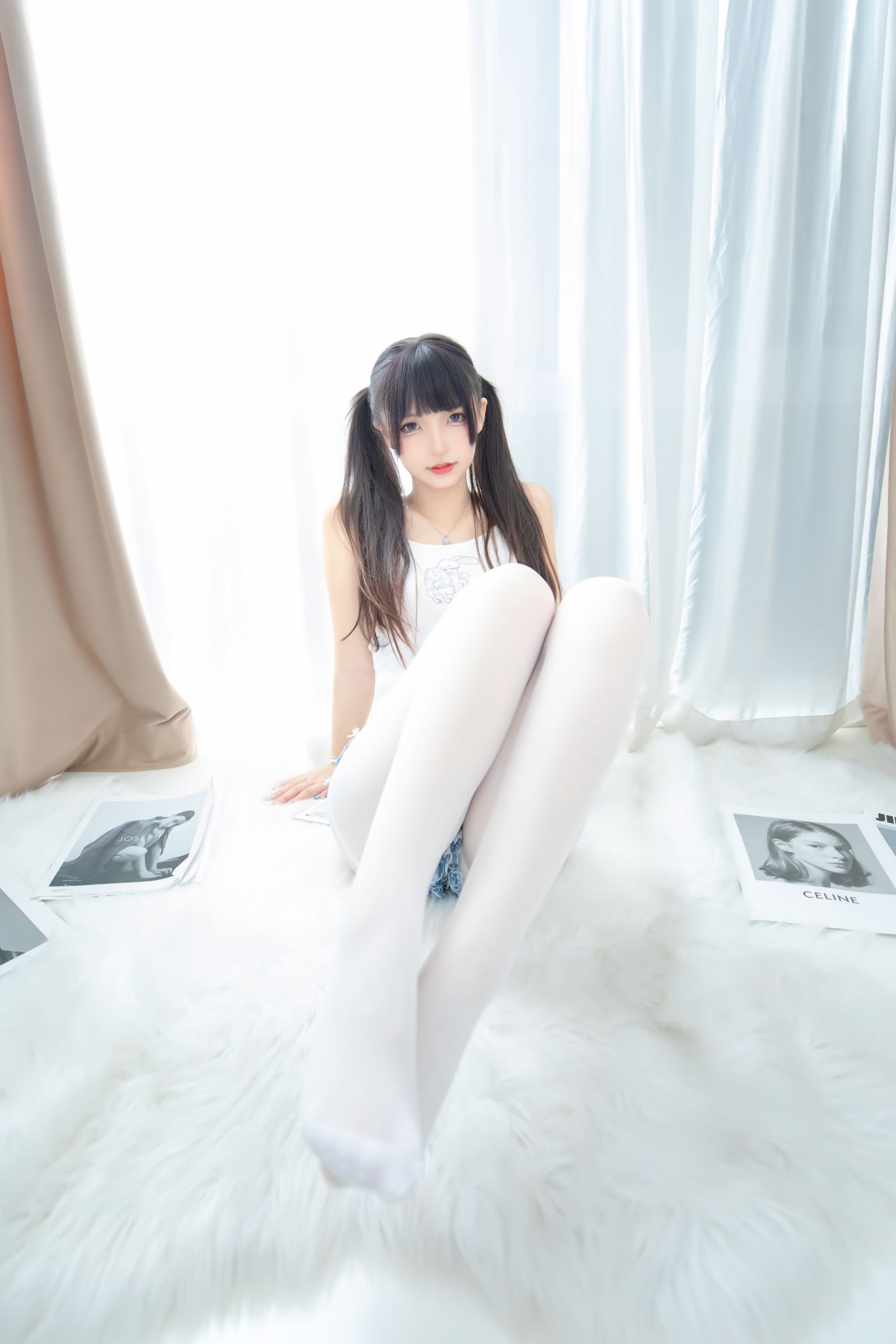 神楽坂真冬 牛仔兔兔(48)