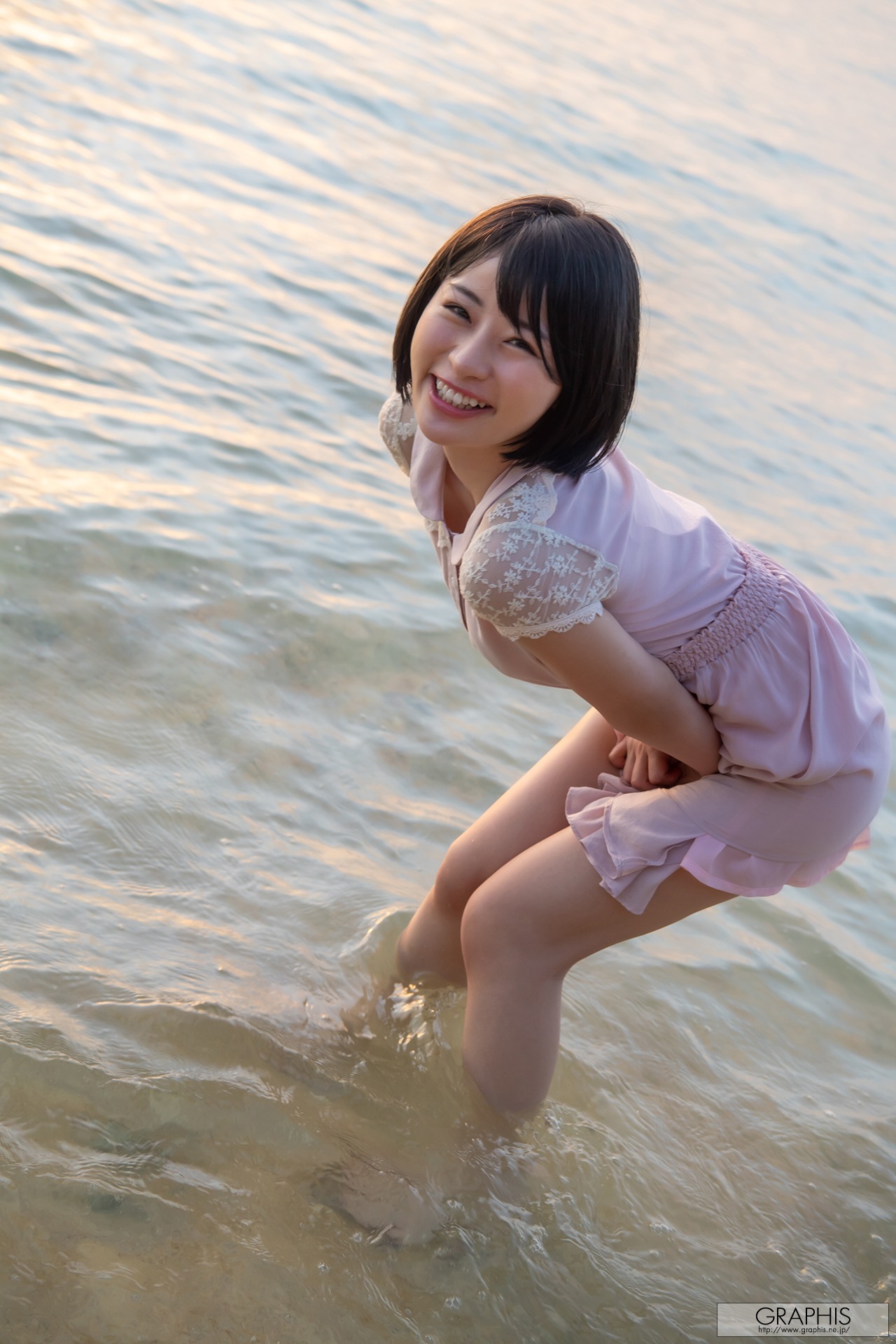 [Graphis] Gals – Mei Miyajima 宮島めい blooming  141P(130)
