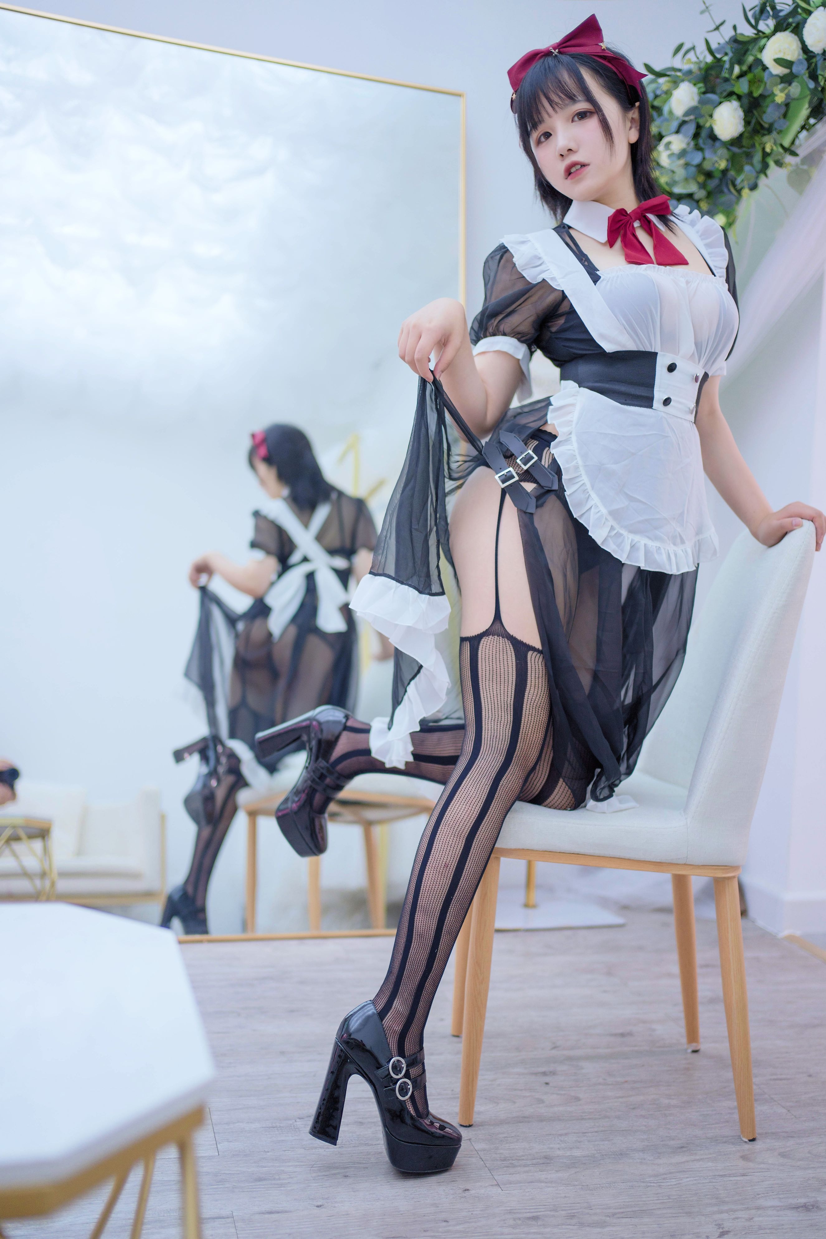 阿半今天很开心 透明女仆(4)