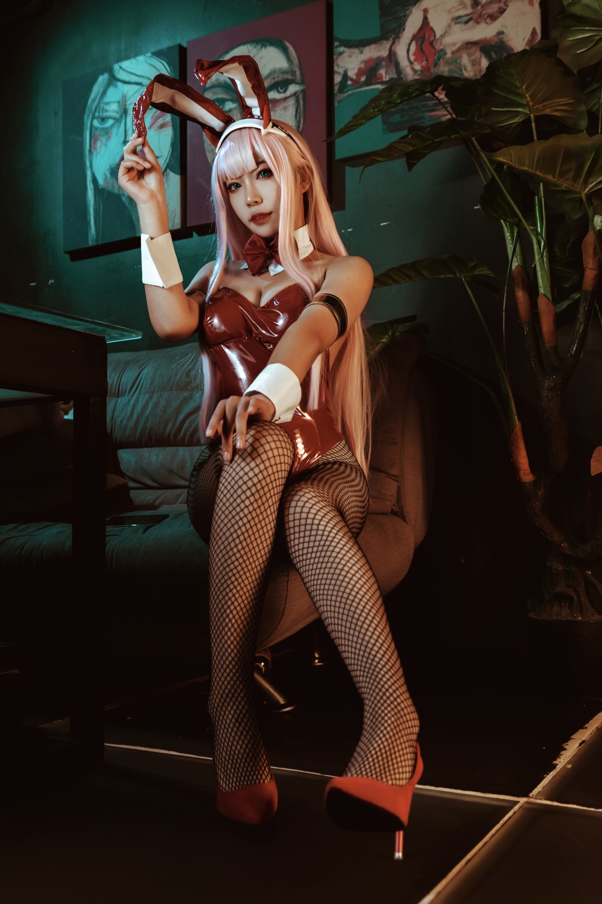 机智的哔啵 Cosplay Zero Two Bunnygirl(17)