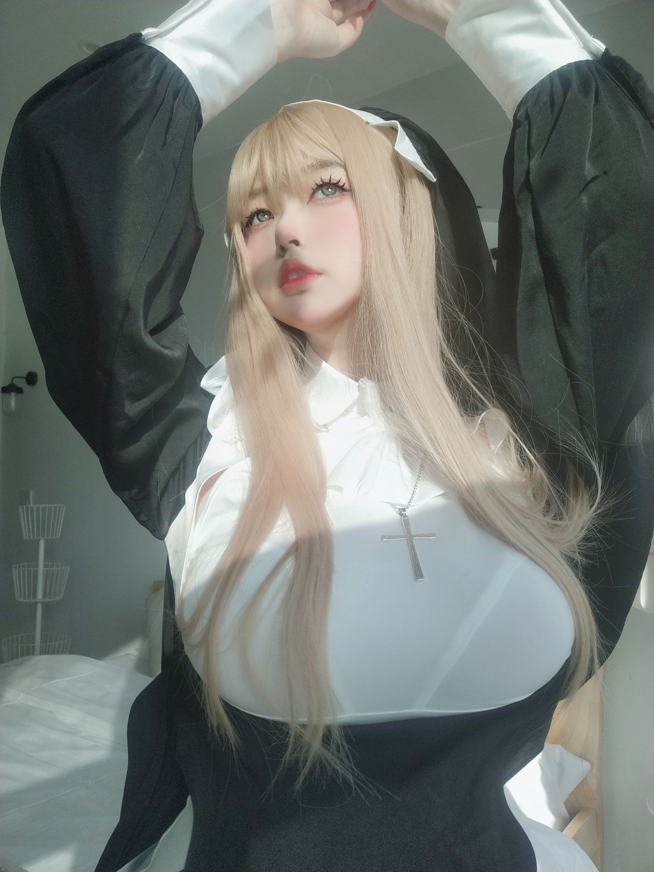 女主K 修女(11)
