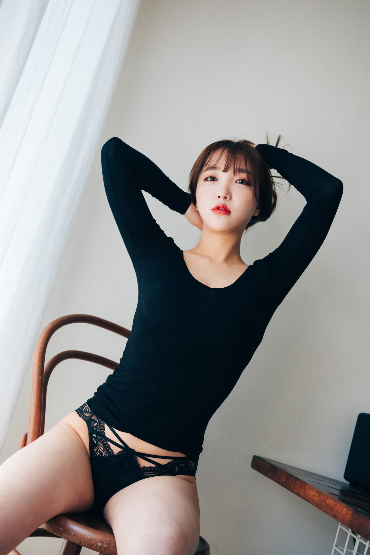 Son Yeeun 손예은, [Loozy] Maximum Vol.01(5)