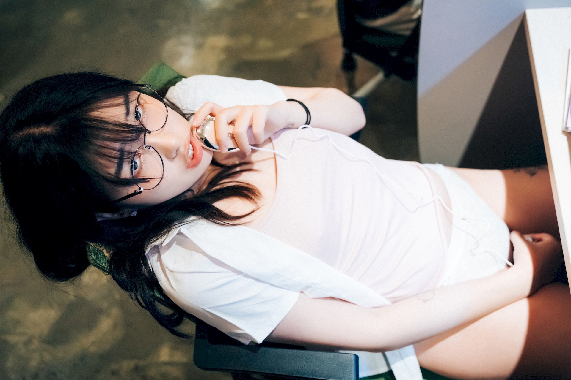 Sonson 손손, [Loozy] Reading Room Set.01(49)