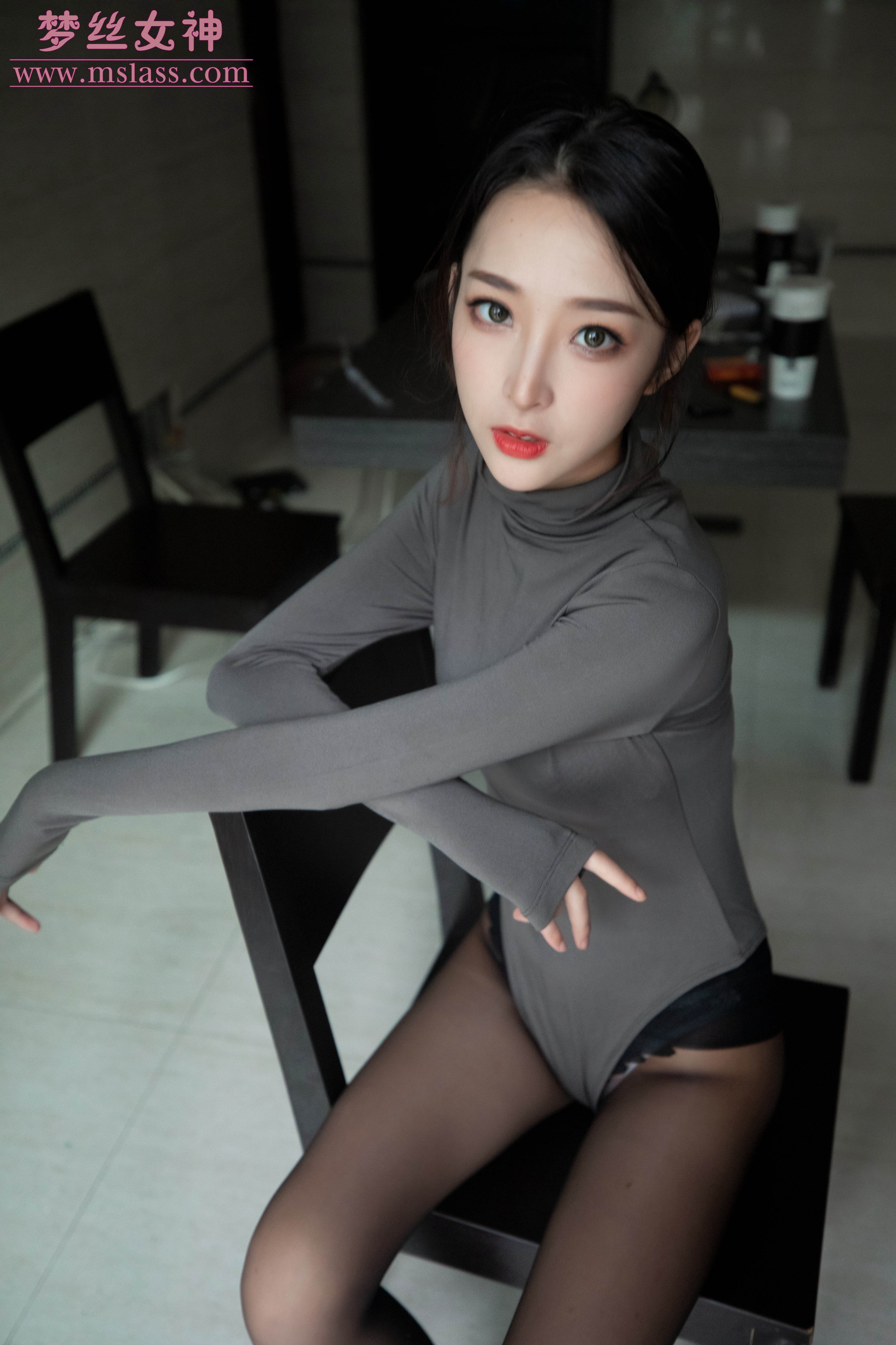 [MSLASS]梦丝女神 -  美女主播乔儿 60P(5)
