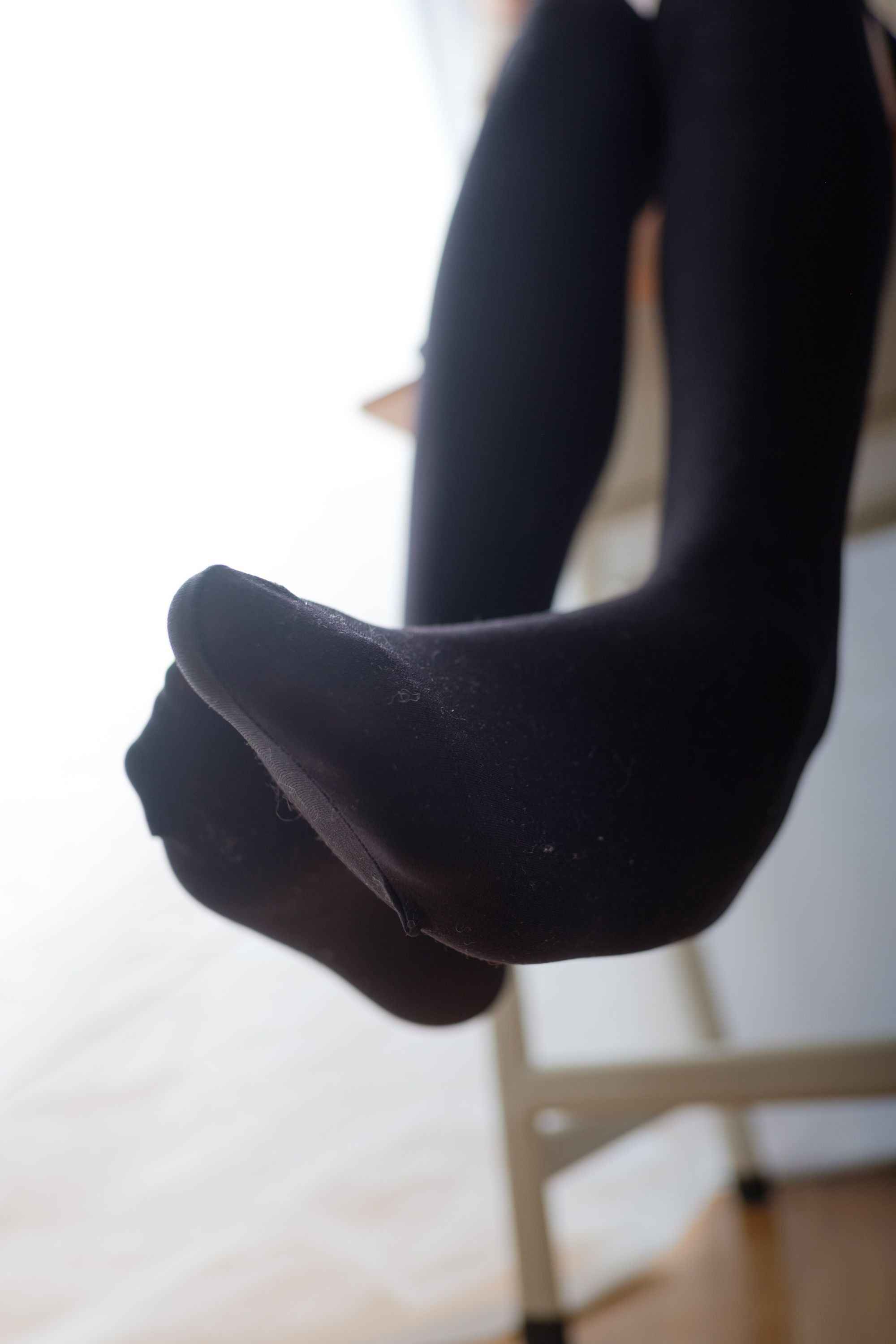 喵写真-[PR15-002] 在大熊身上的黑丝少女[90P1V](74)