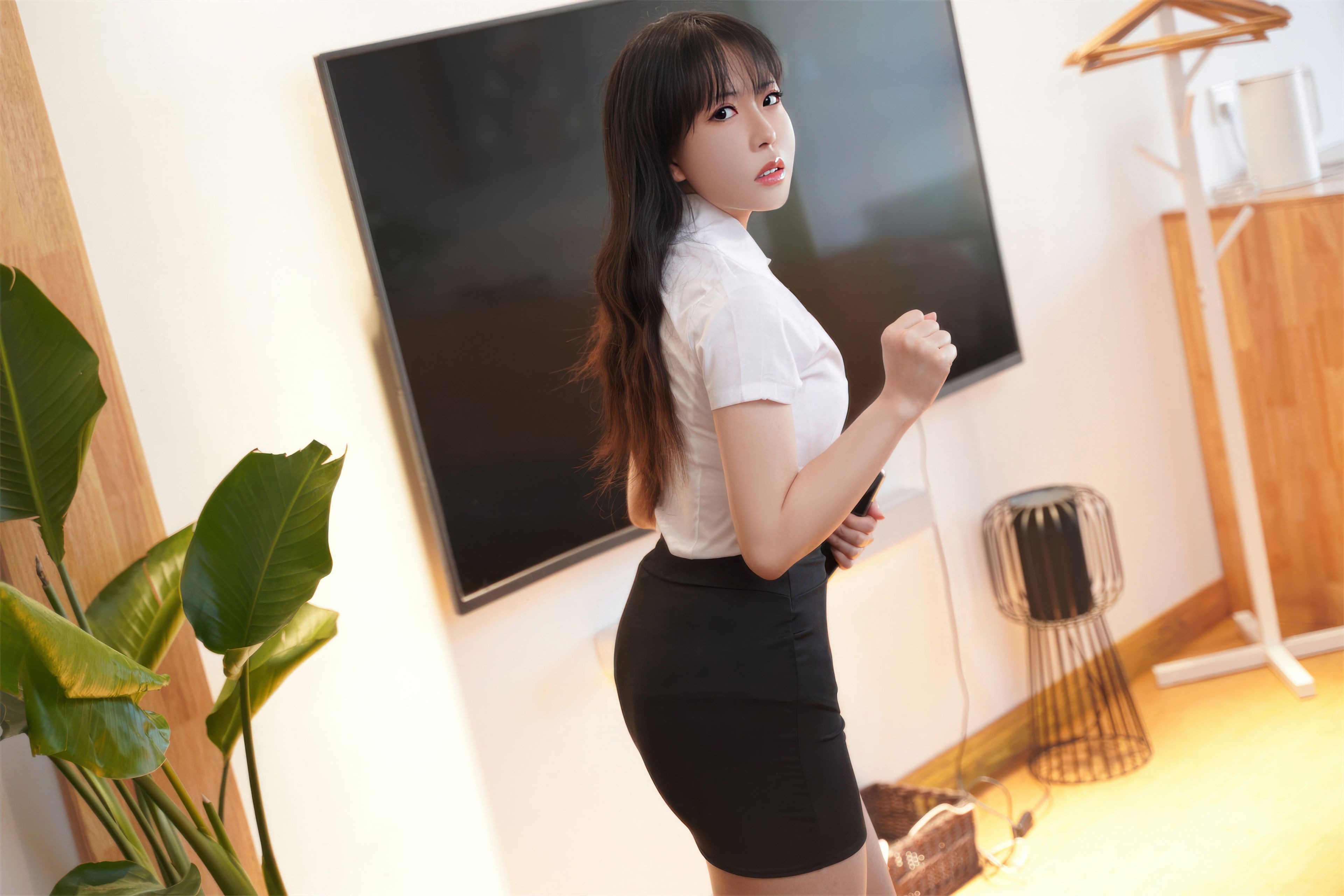 虎森森 下班后的OL [69P-409MB](3)