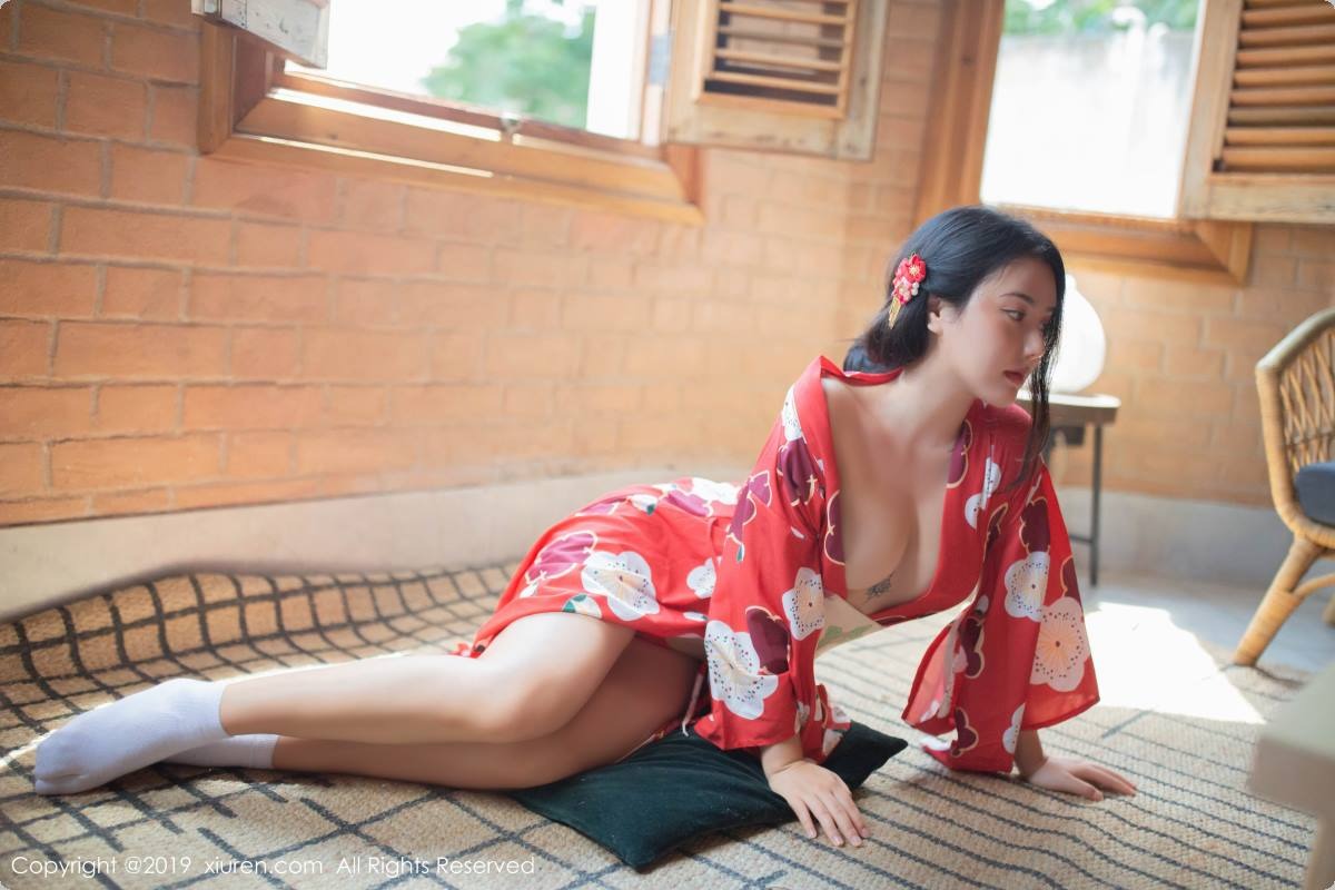 [秀人网] NO.1492 Manuela玛鲁娜 [58P](10)