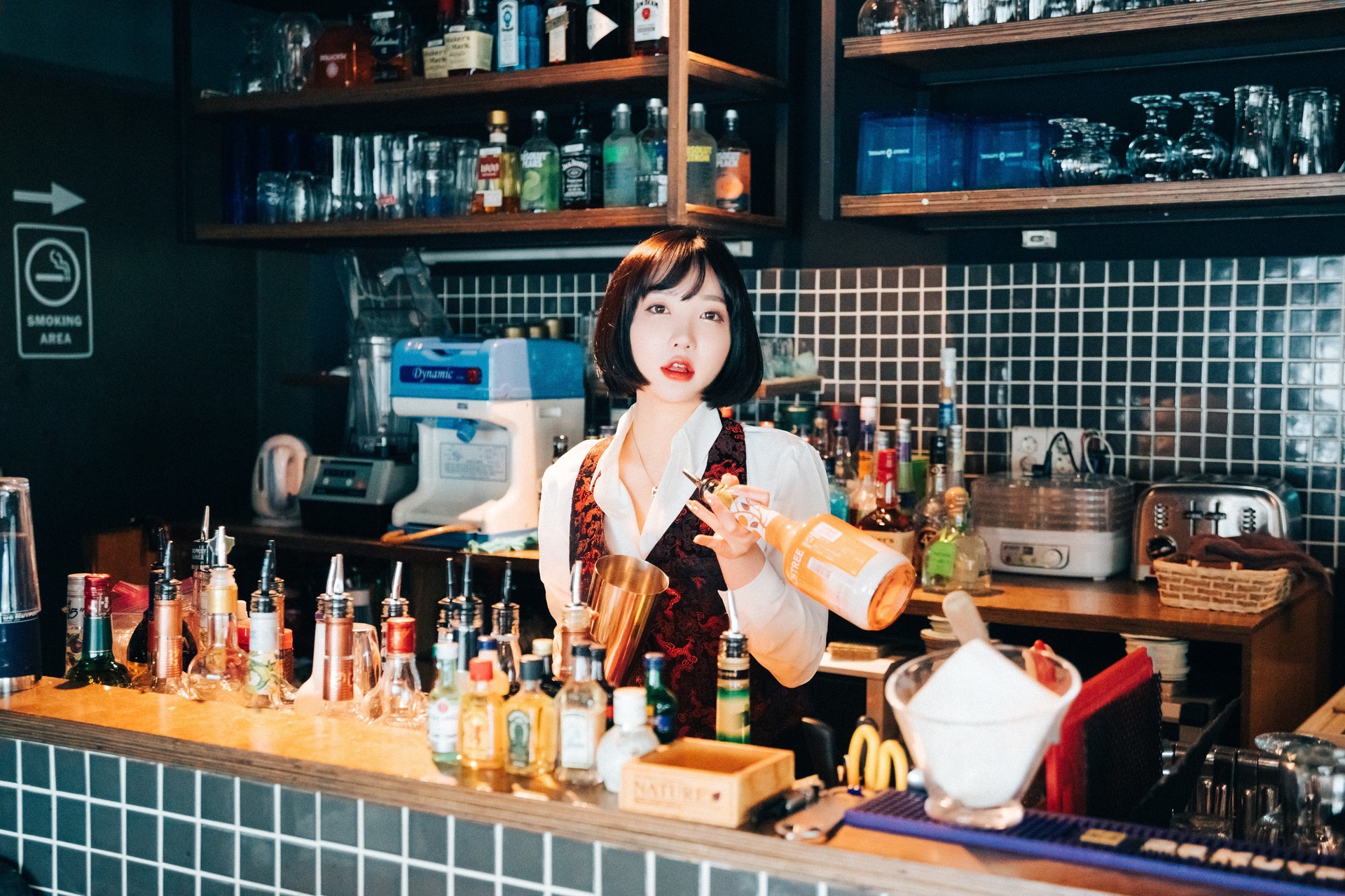 Son Yeeun 손예은, [Loozy] Tainted Love Bar Set.01(4)