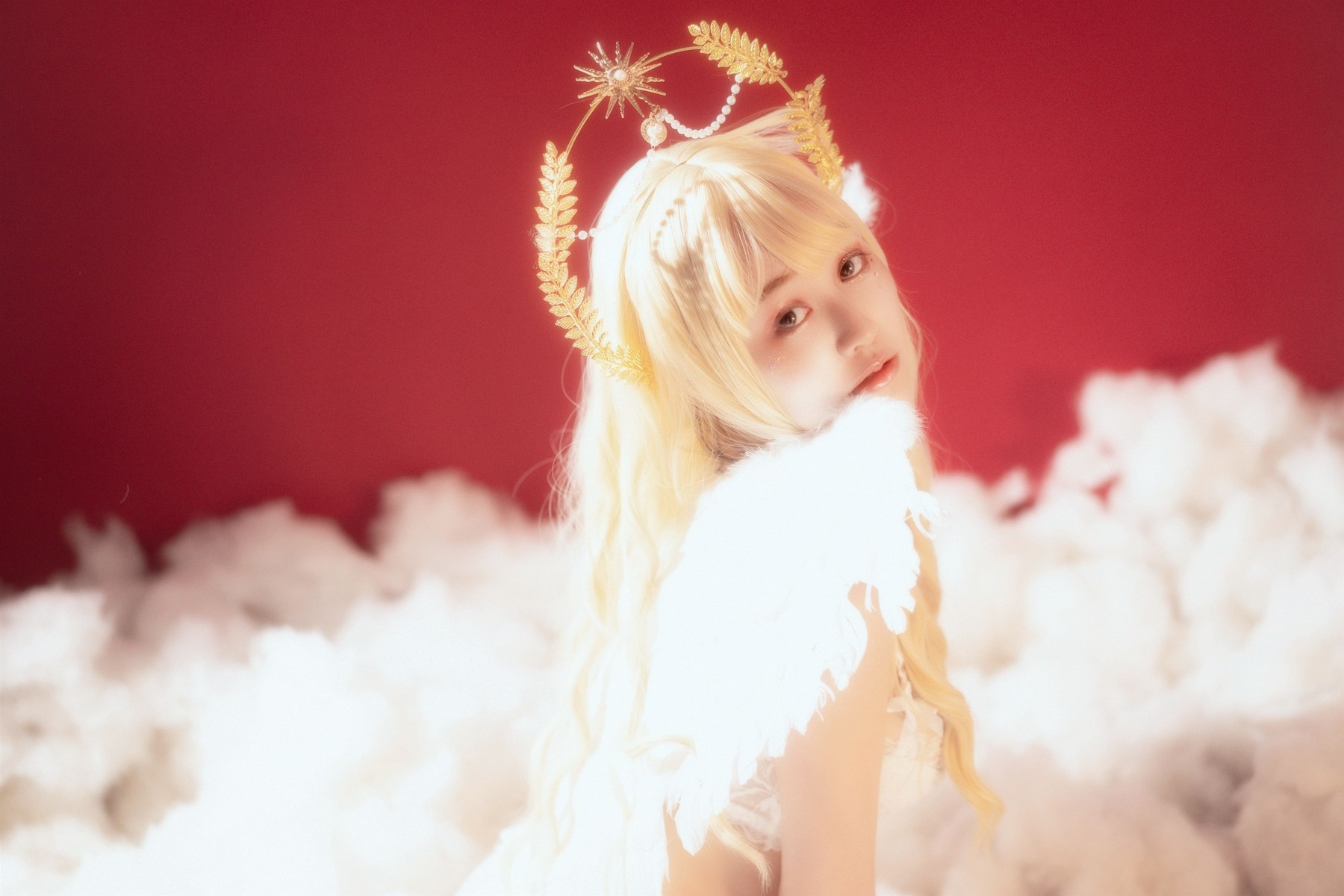 小何同学 Cosplay 尾巴天使(27)