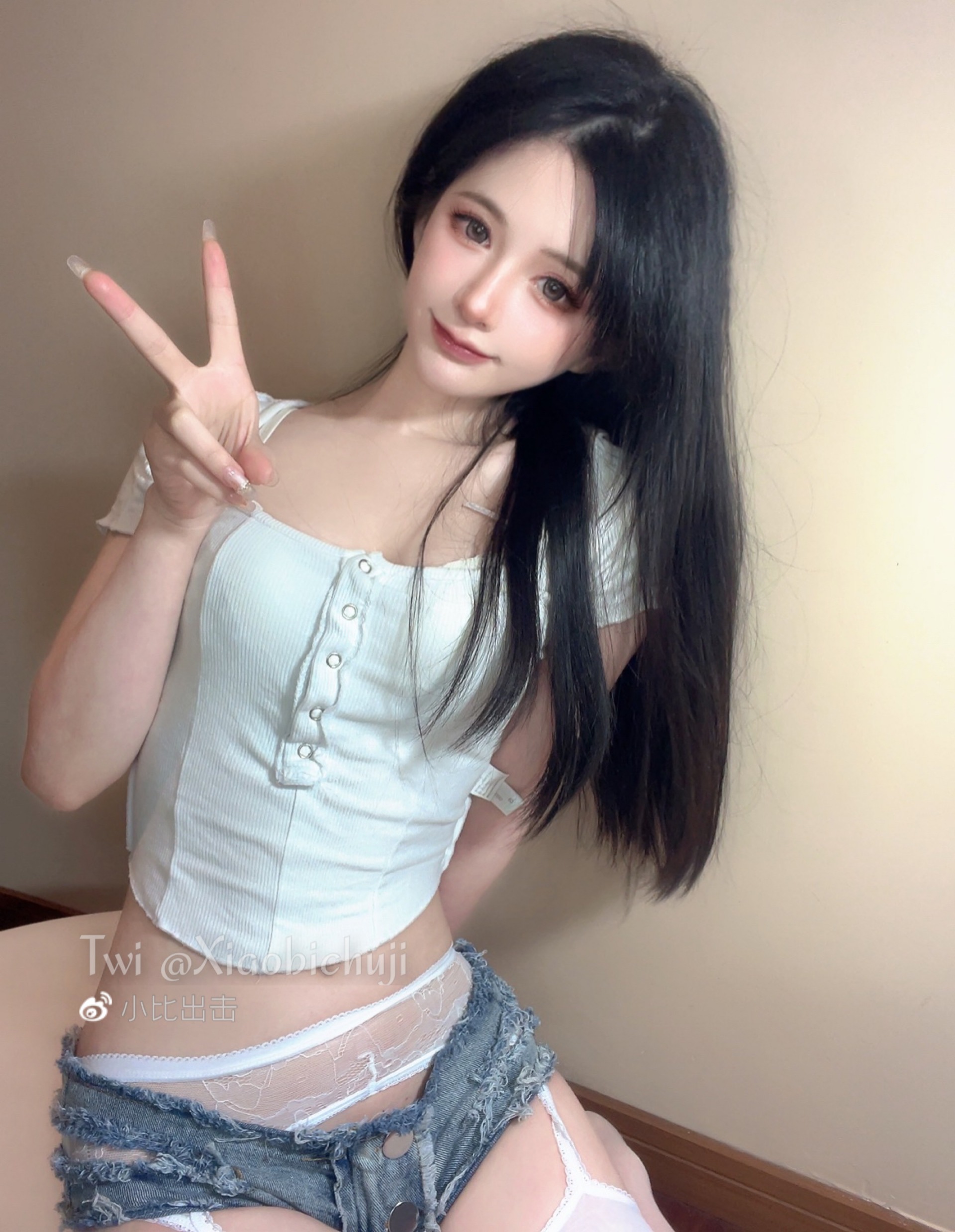 倦倦喵 吊带白丝（2月26打赏群资源）(41)