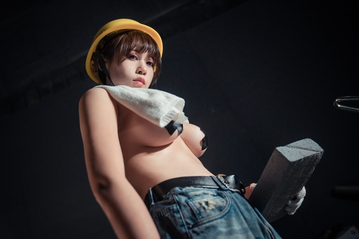 [Cos]奈汐酱 - 咱们工人有力量[35P](21)