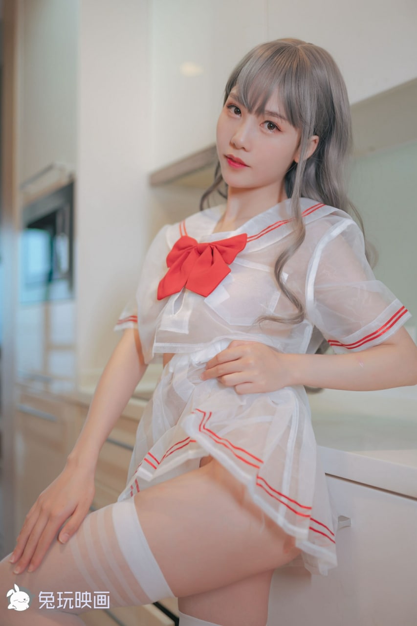 抖娘利世-白色死库水激凸自拍、波西米亚、穿制服的小姐姐[105P](78)