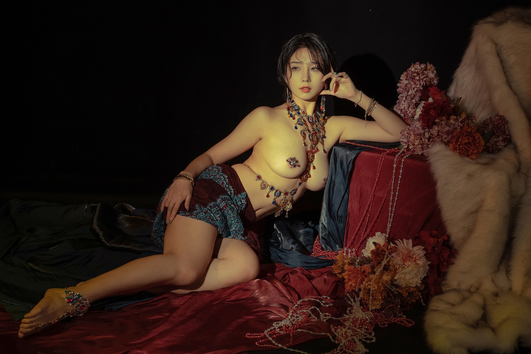 Cosplay 云溪溪 奶桃 Topaz黄宝石(22)