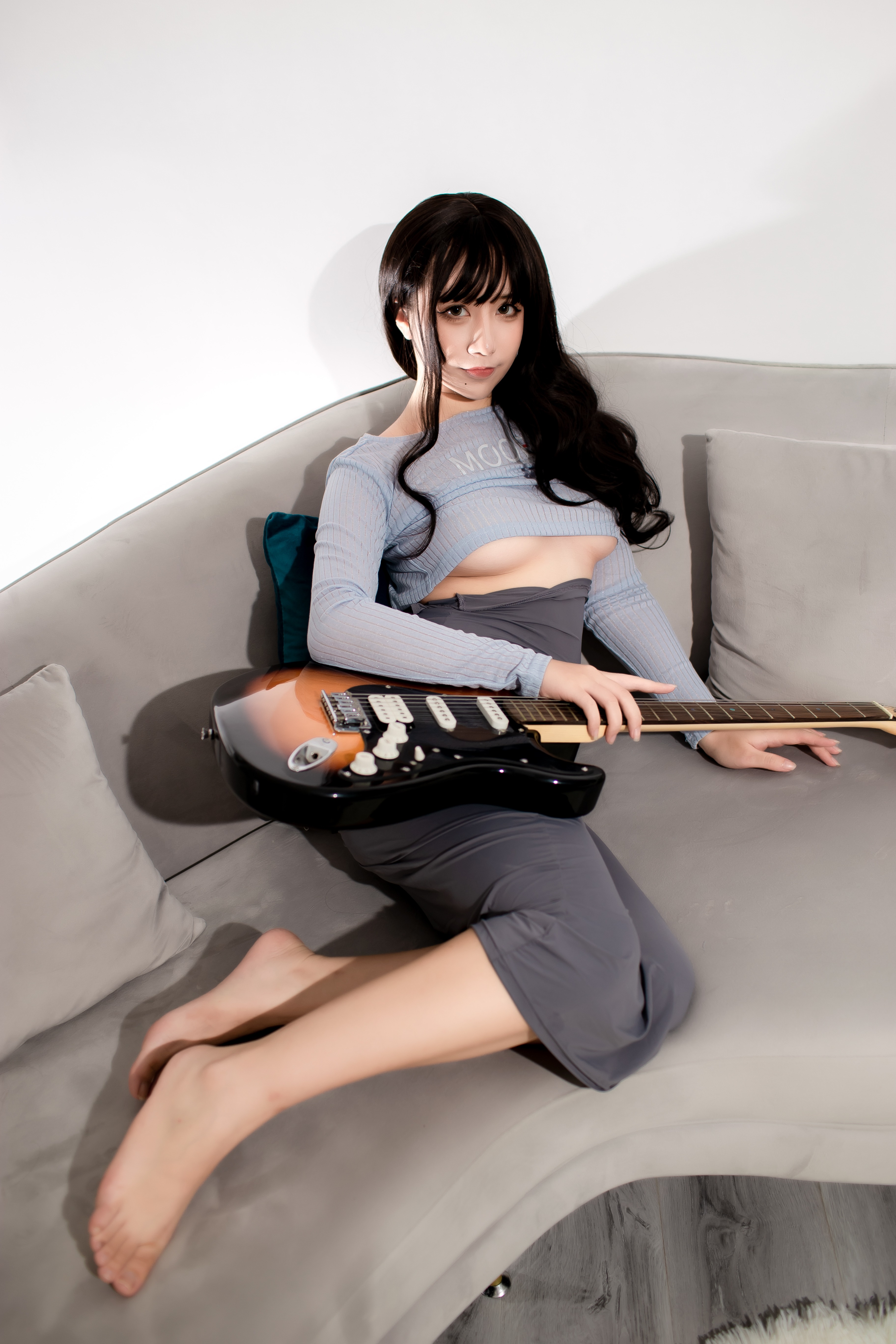 九曲Jean 吉他妹妹包臀裙 [92P-470MB](42)