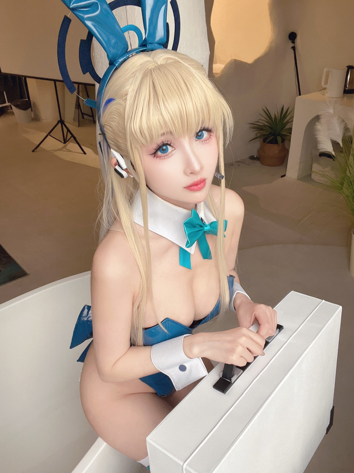 Cosplay Rioko凉凉子 碧蓝档案 TOKI兔兔(35)
