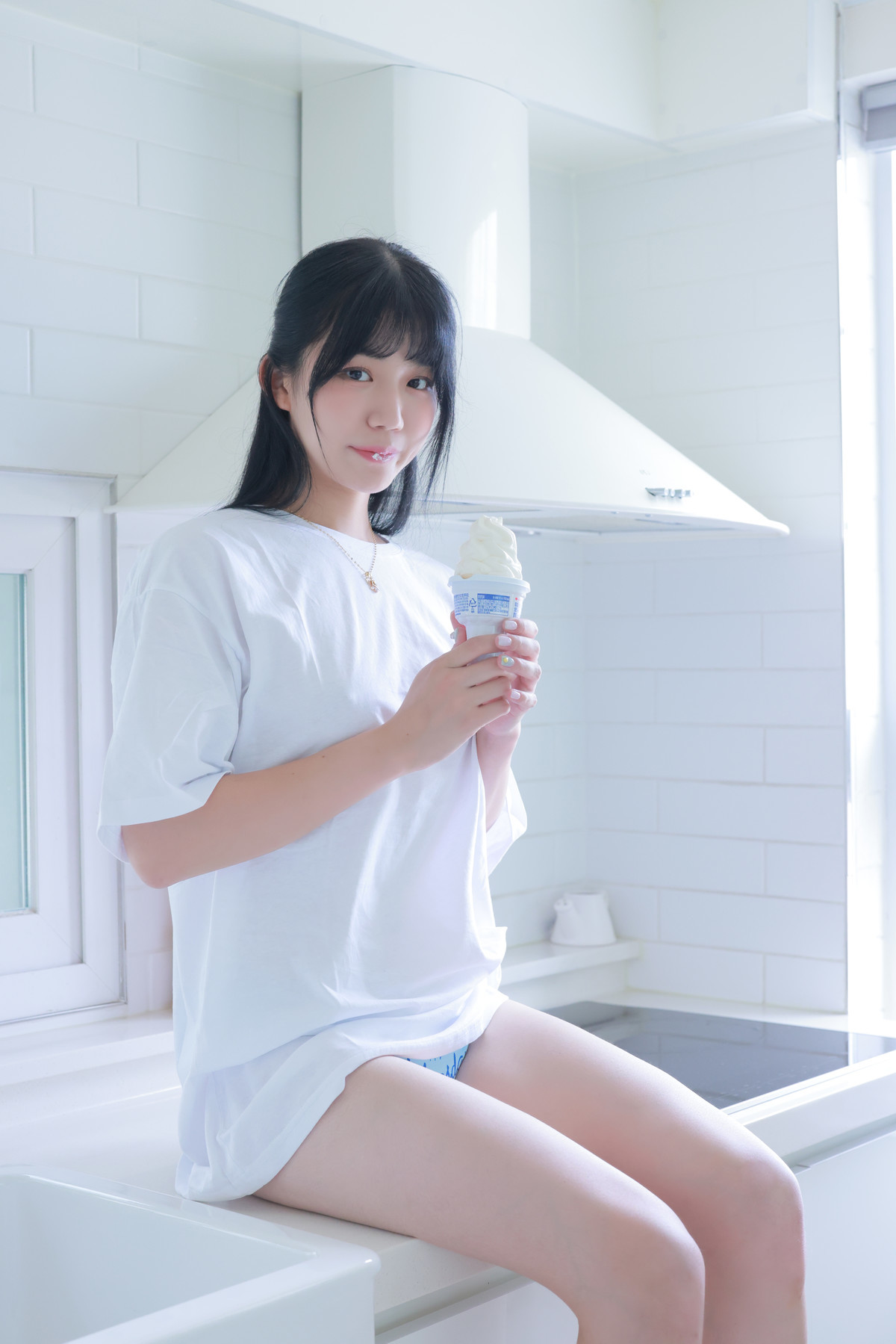Yui 유이, [SWEETBOX] CREAM Set.02(20)