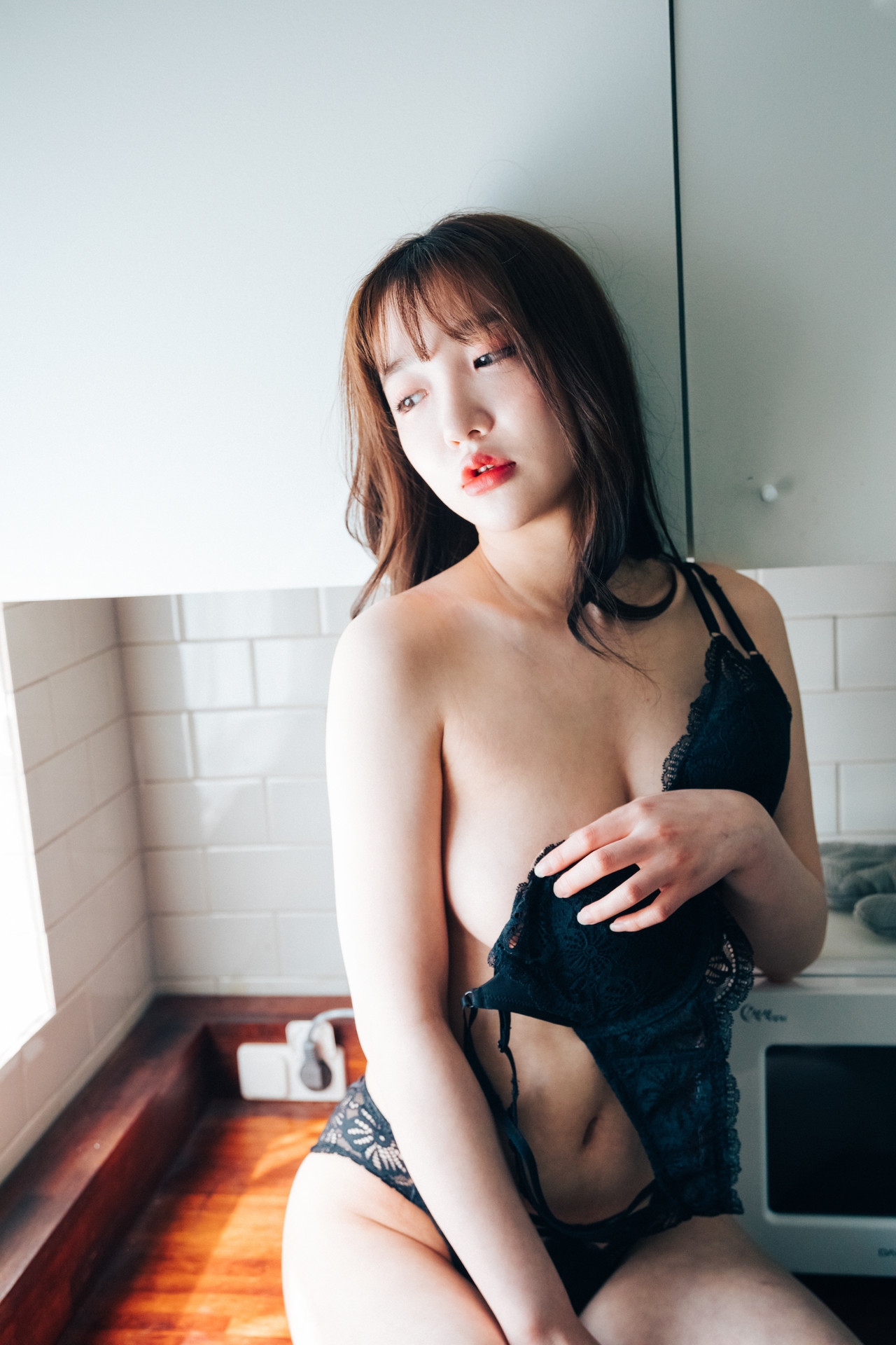 Son Yeeun 손예은, [Loozy] Maximum Vol.01(22)