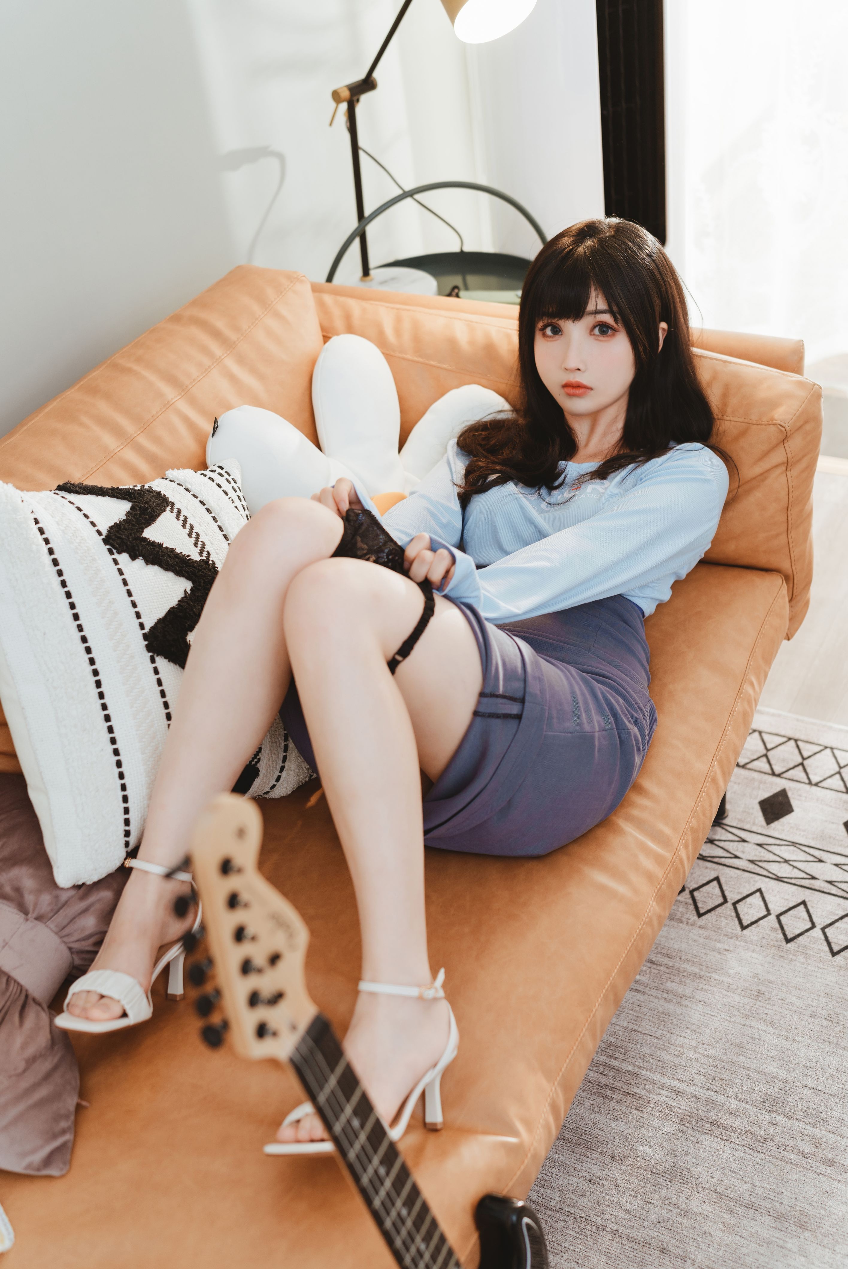 rioko凉凉子-吉他妹妹系带裙[45P1V](8)