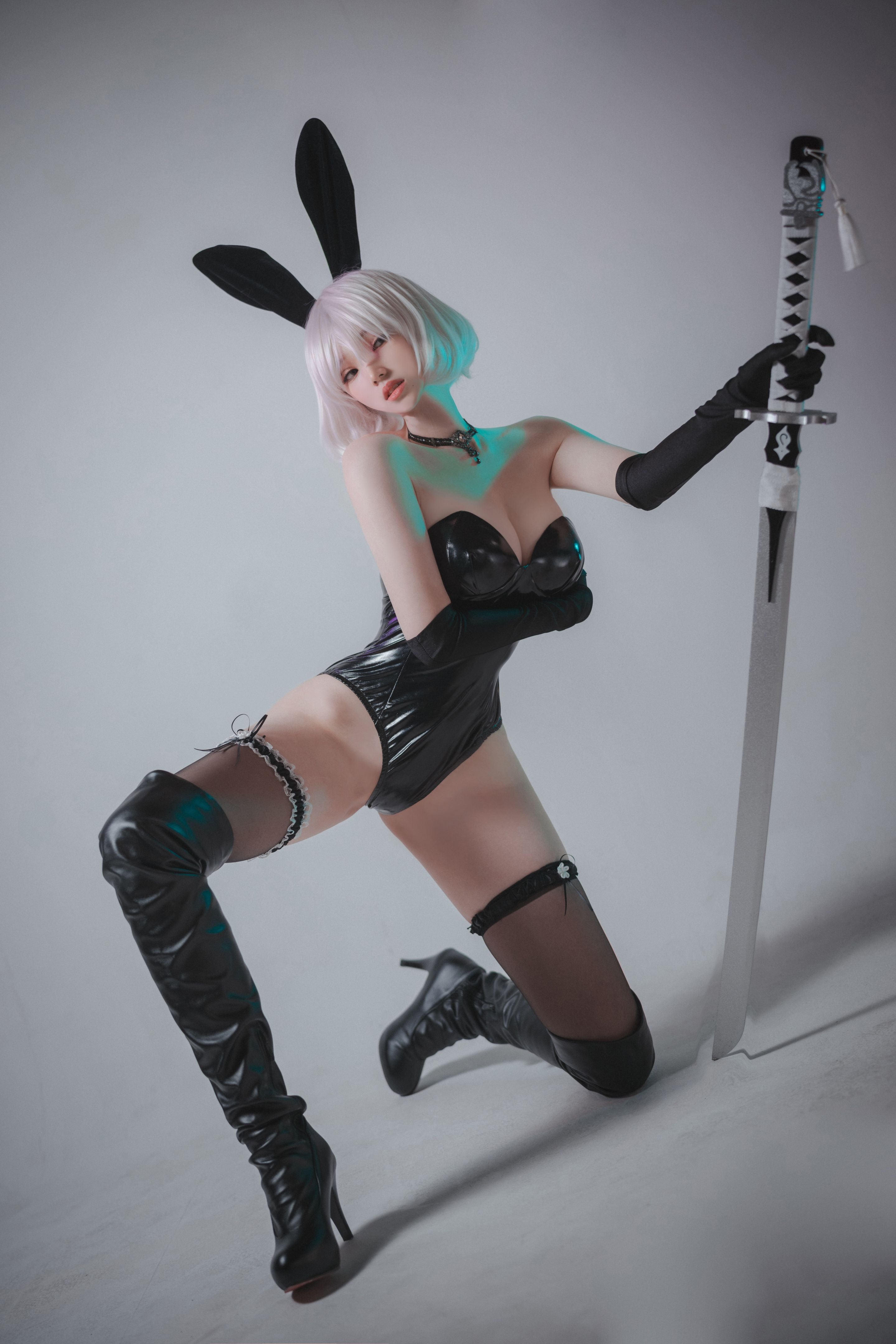 DJAWA Photo - Bambi (밤비) - La Rose NoirE 2B(76)
