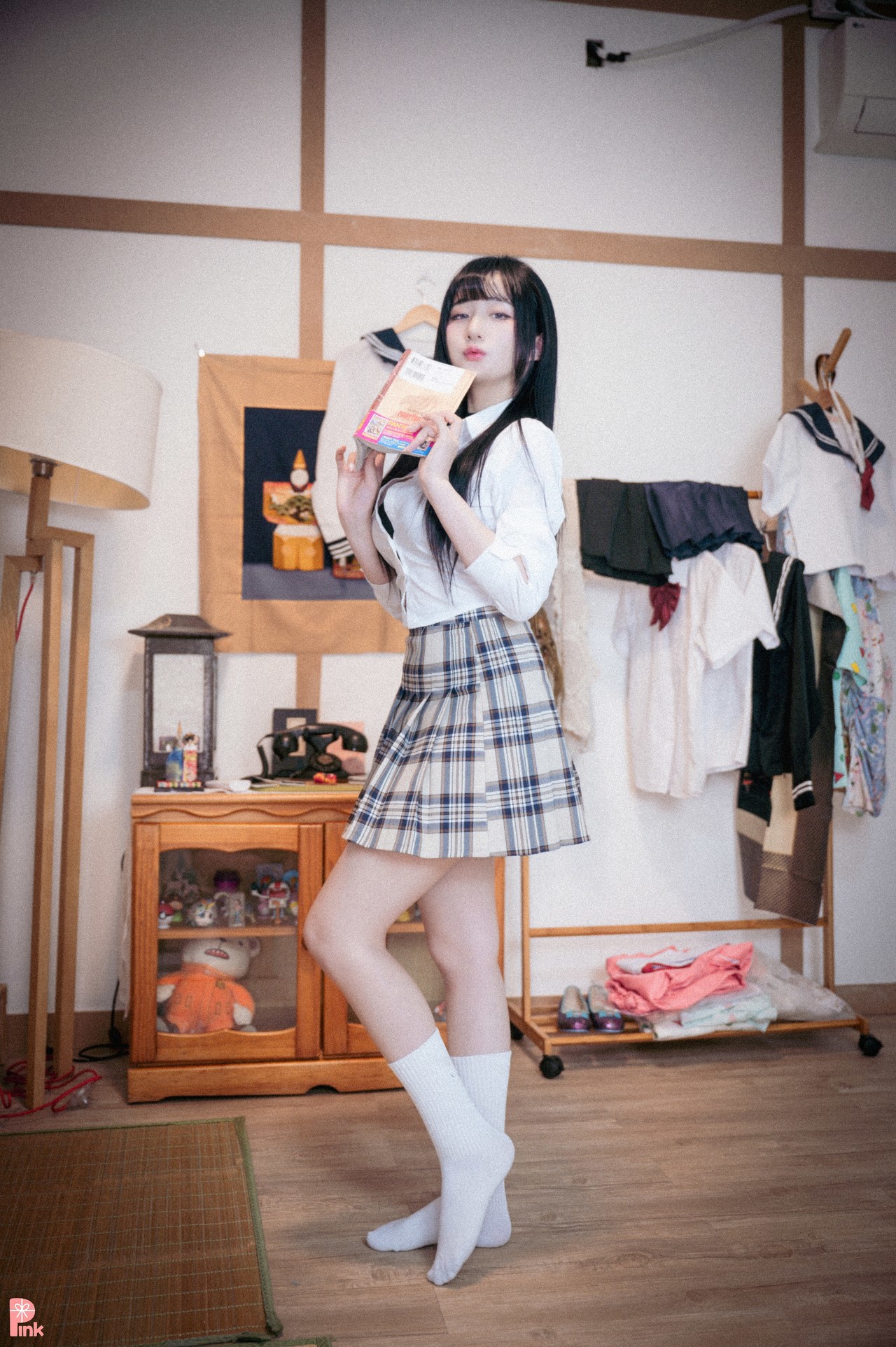 Han Jina 한지나, [PINK] 지나의 교복 생활 (Bright Ver)(35)