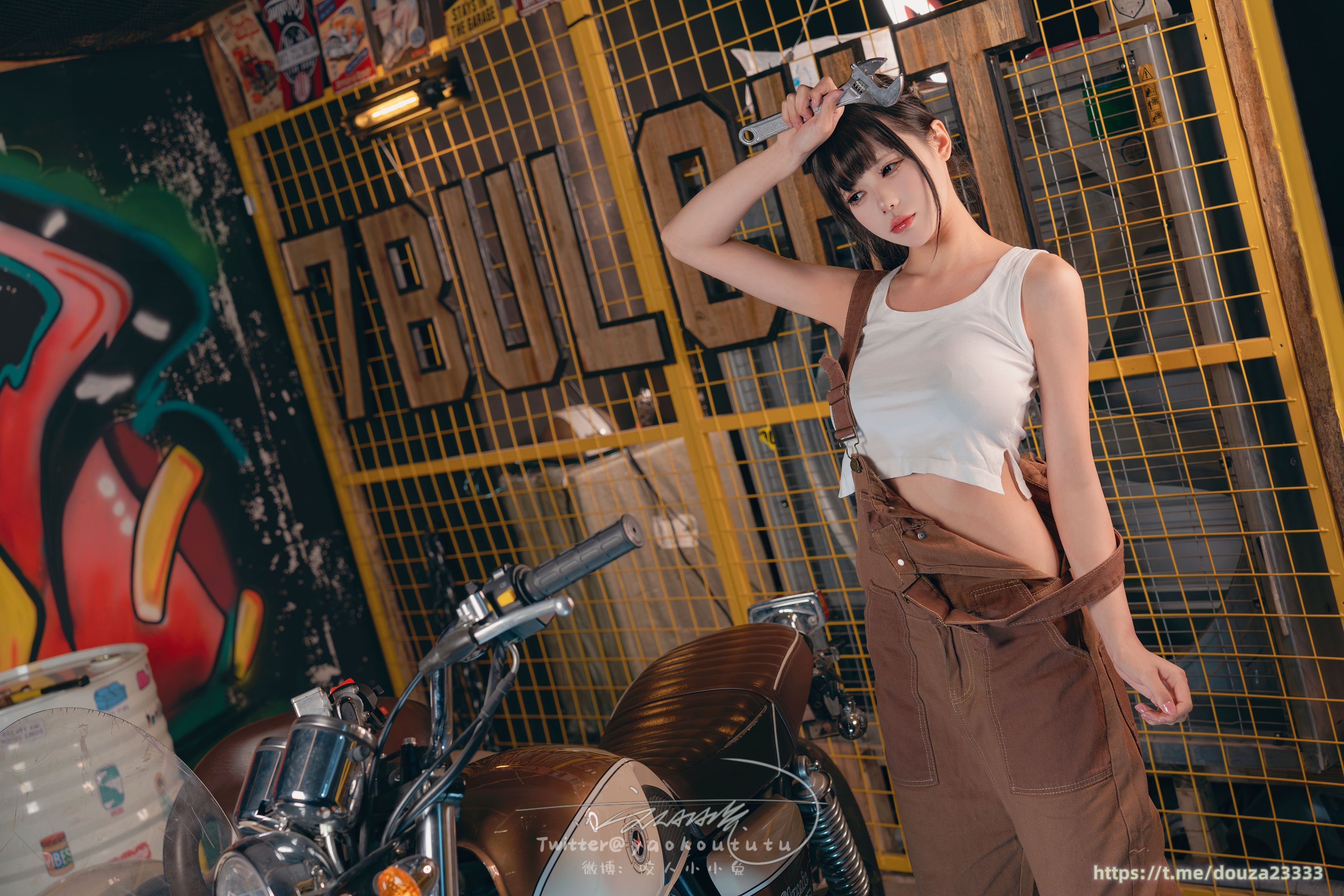 1月作品『机车修理工』70P+1V Shake it（2月22打赏群资源）(68)