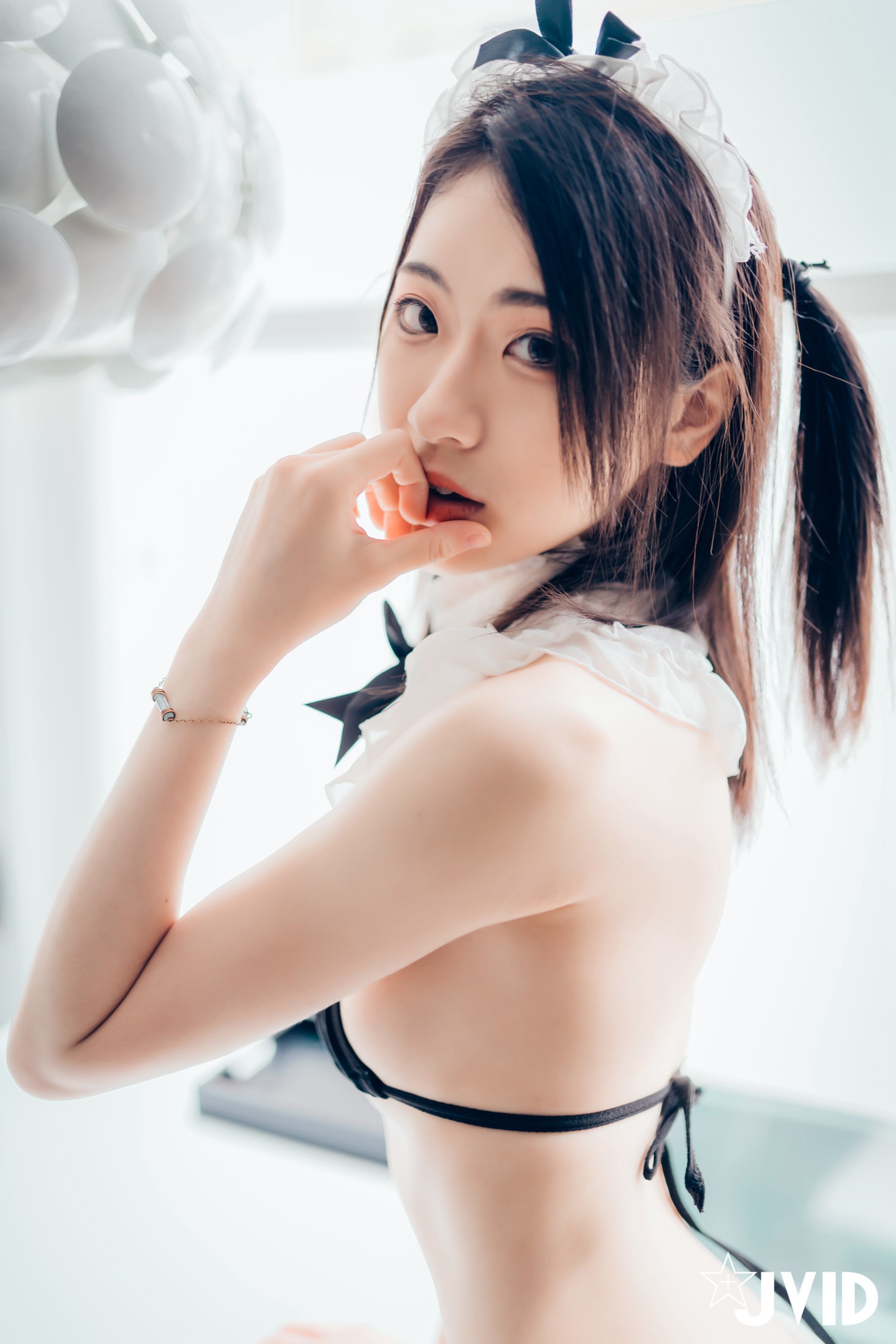 JVID - 阿黎 超甜美女僕降臨!!(65)