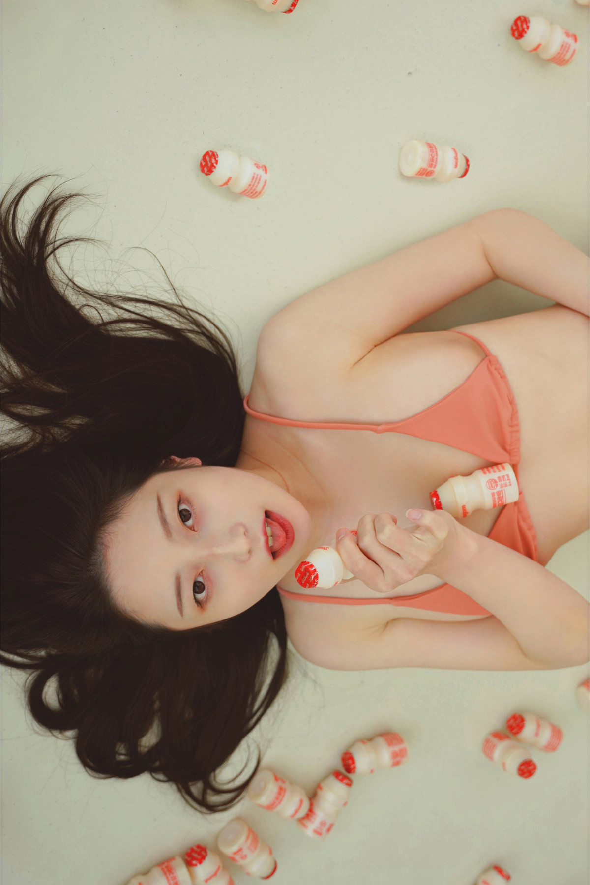 RISA 리사, Photobook &#8220;Yogu Yogu&#8221; Set.02(22)