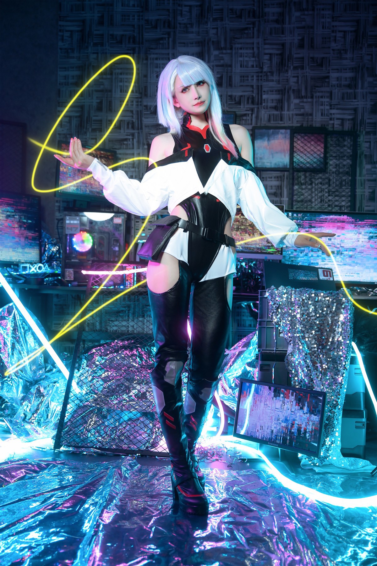 Cosplay 鹿八岁 赛博朋克：边缘行者 露西(7)
