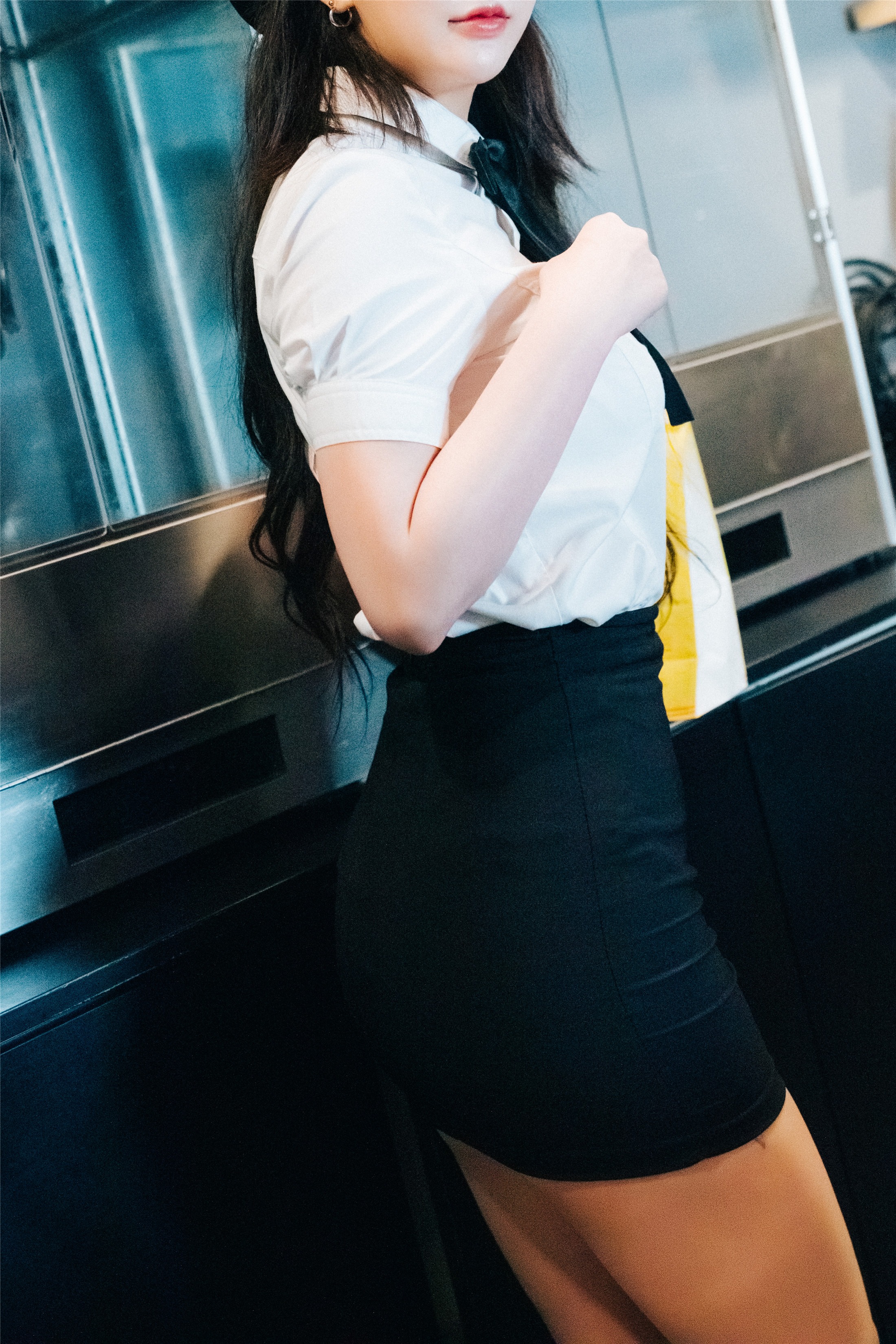 [Loozy] Son Ye-Eun (손예은) - Ticket Girl 120P(5)