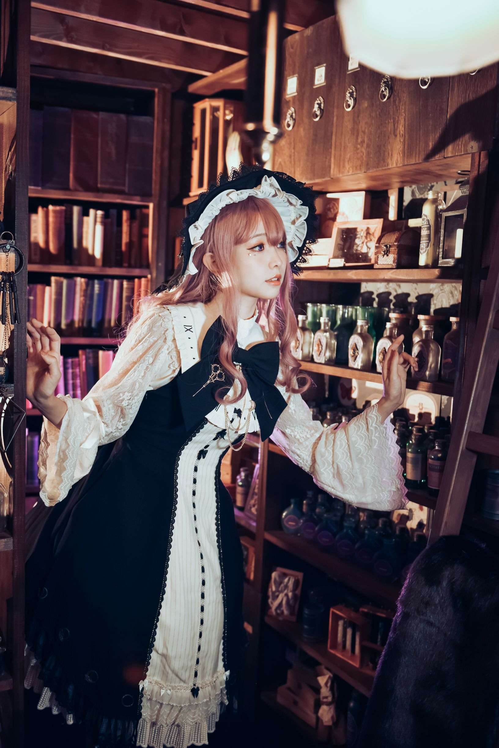 10 Witch Time [47P-162MB](7)