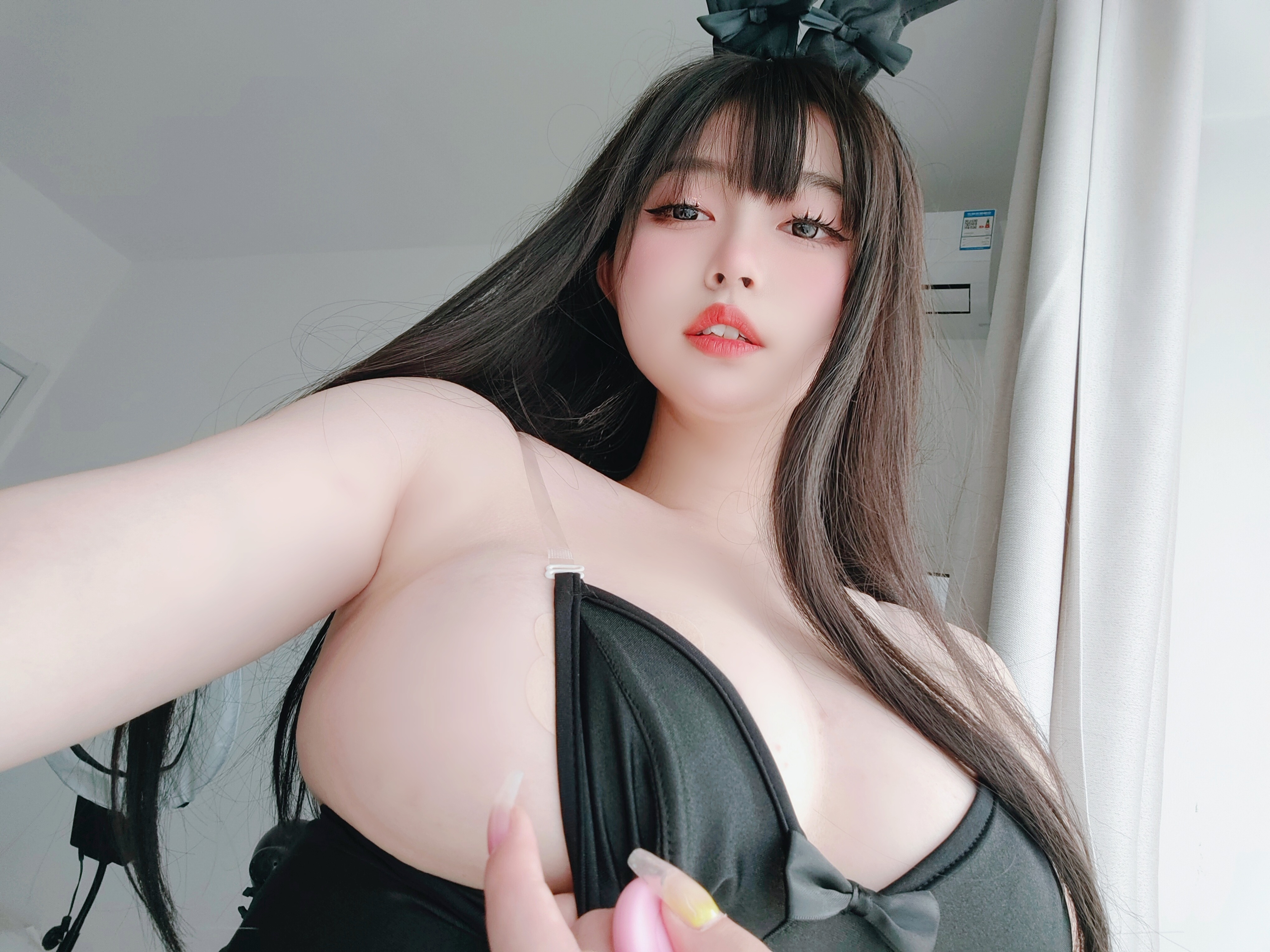 女主K 黑丝兔女郎 [102P-353MB](82)