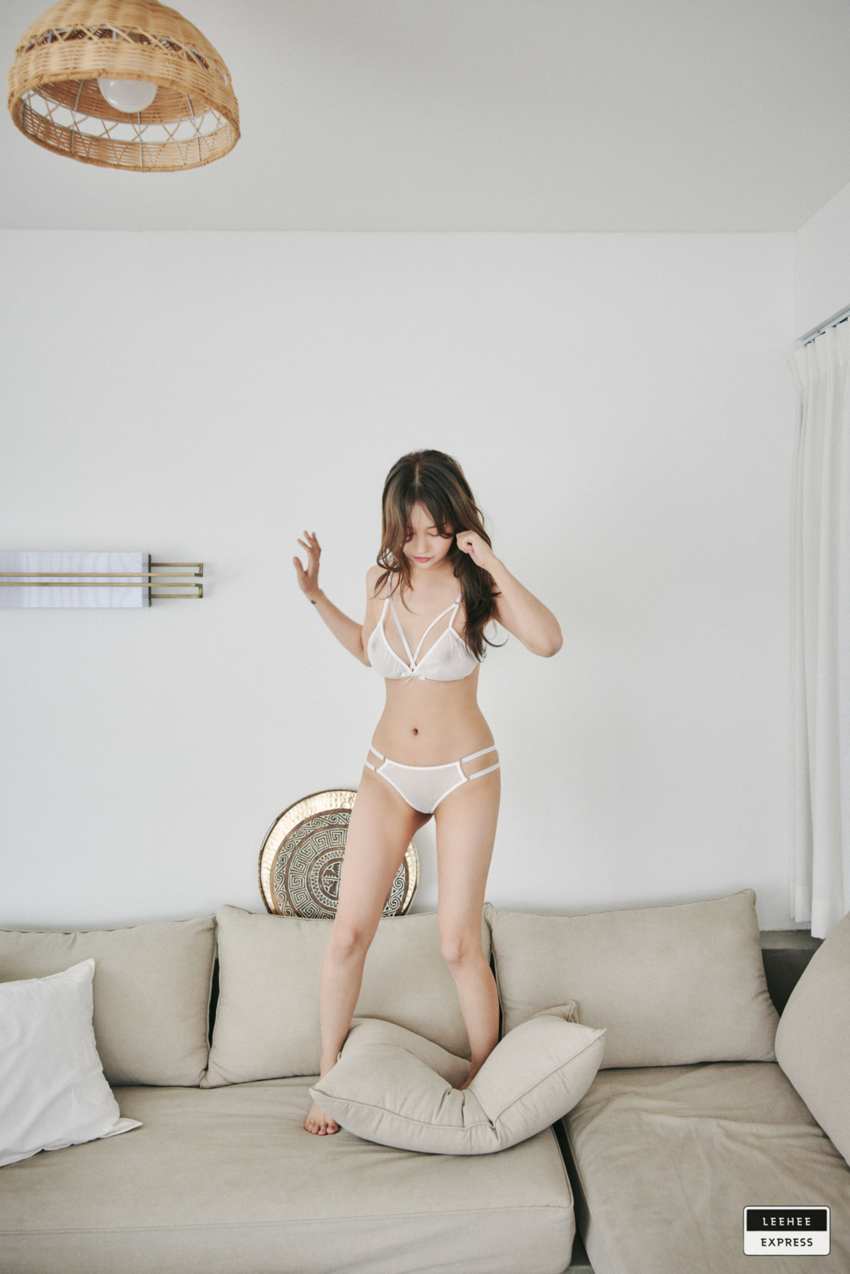 Lee-Seol 이설, LEEHEE EXPRESS LEHC-131B(4)