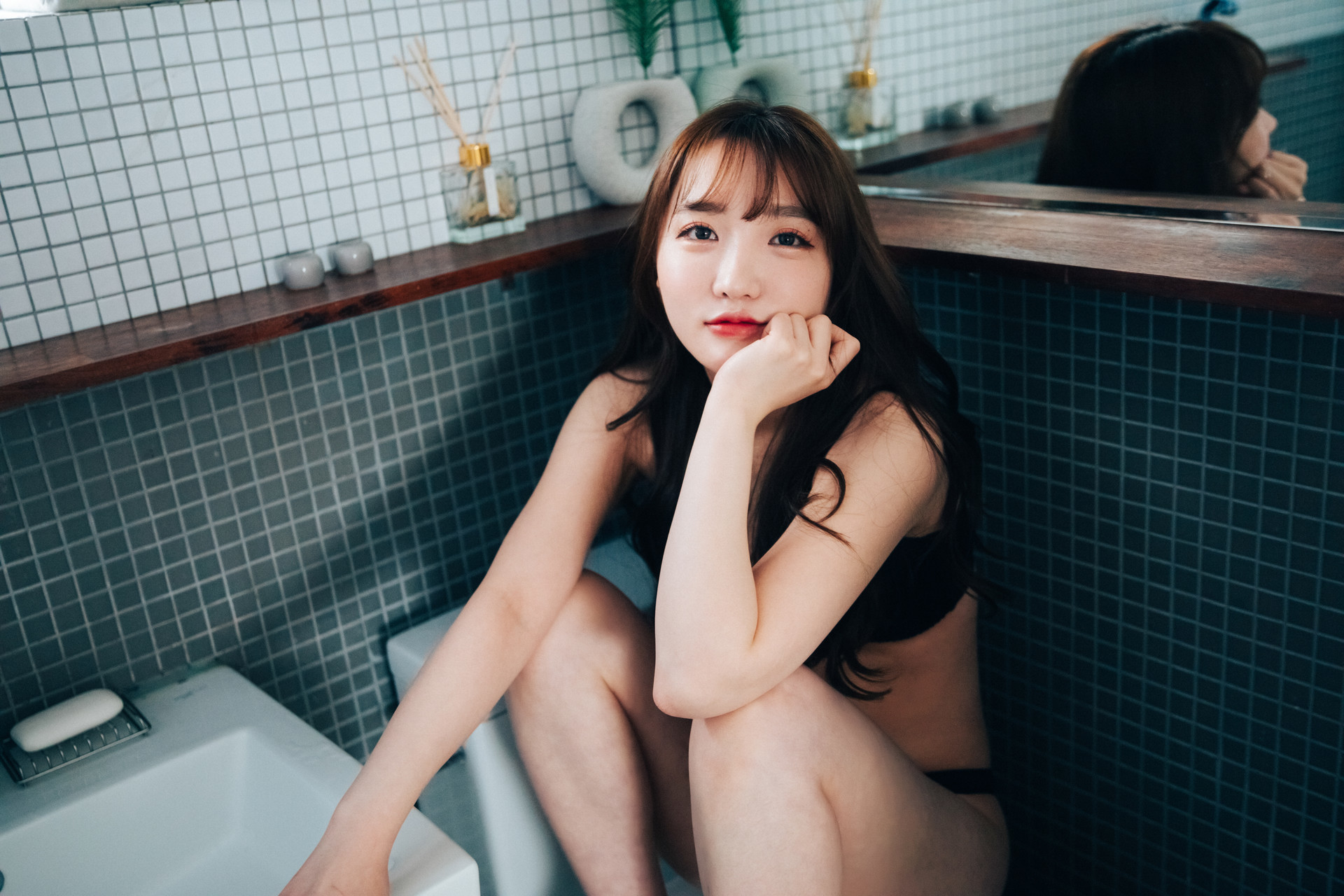 Son Yeeun 손예은, [Loozy] Maximum Vol.01(36)