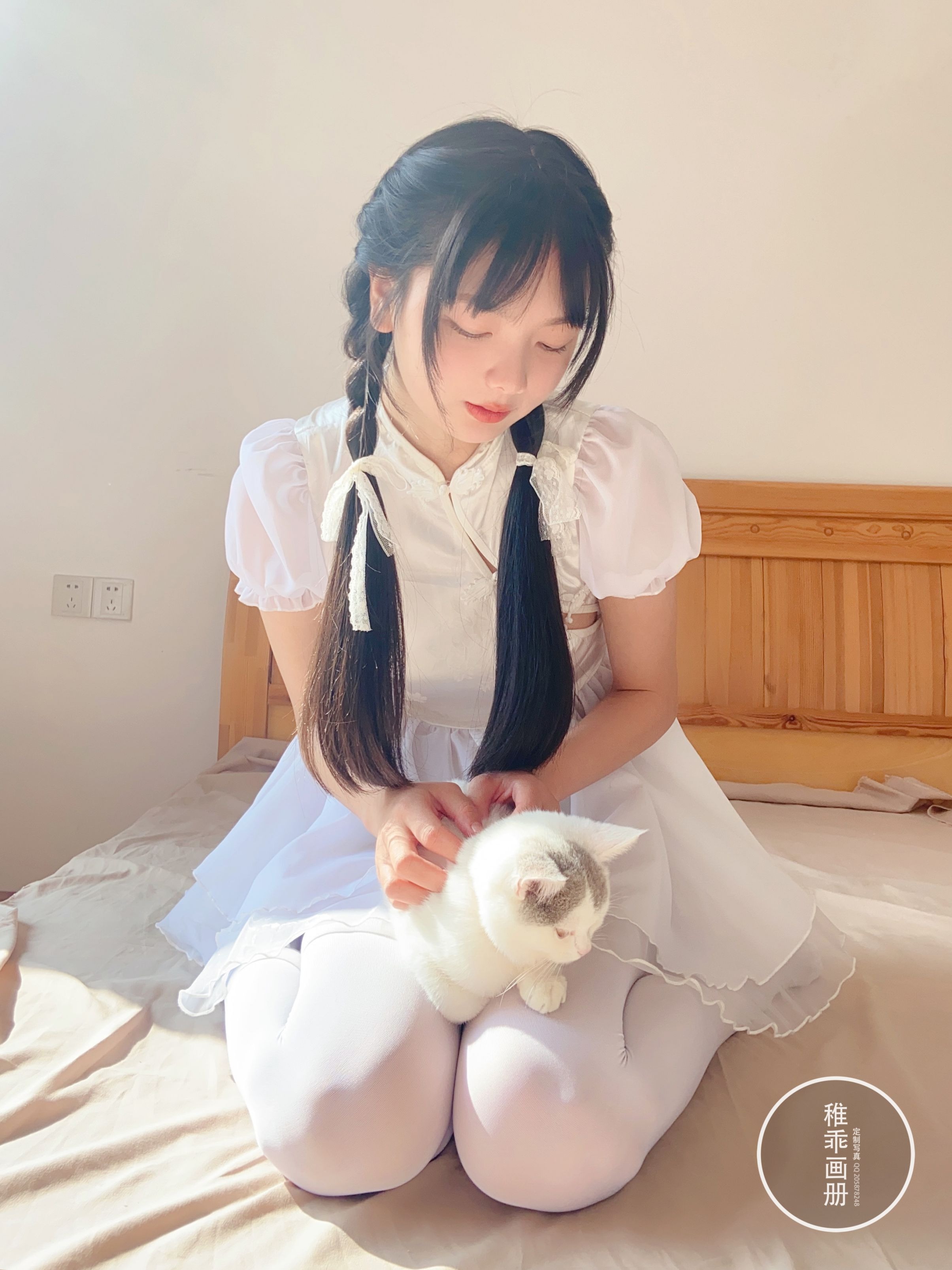稚乖画册 夜夜 嬉戏 80d白丝 [74P1V-368MB](56)