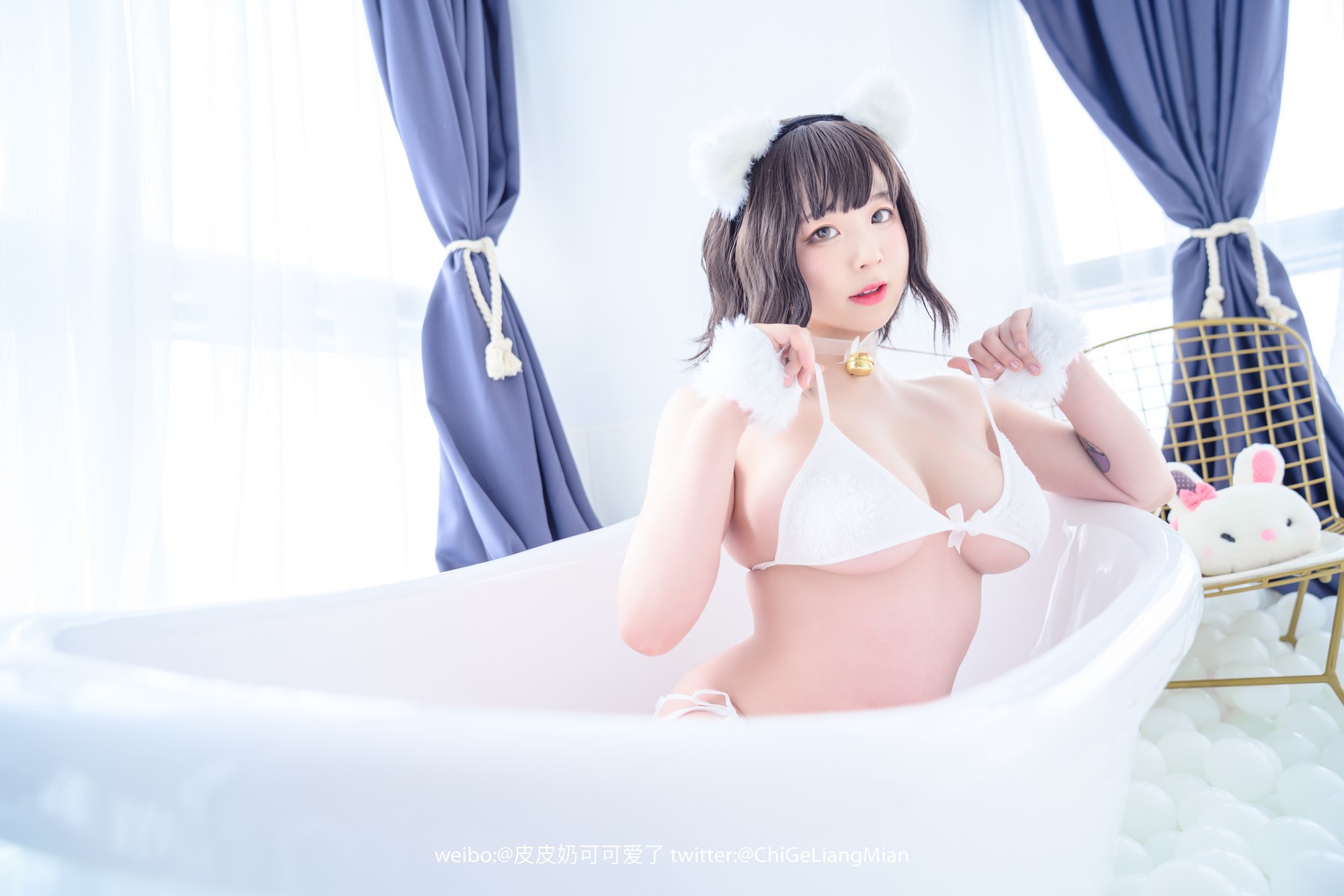 Cosplay 皮皮奶可可爱了啦 白猫(19)