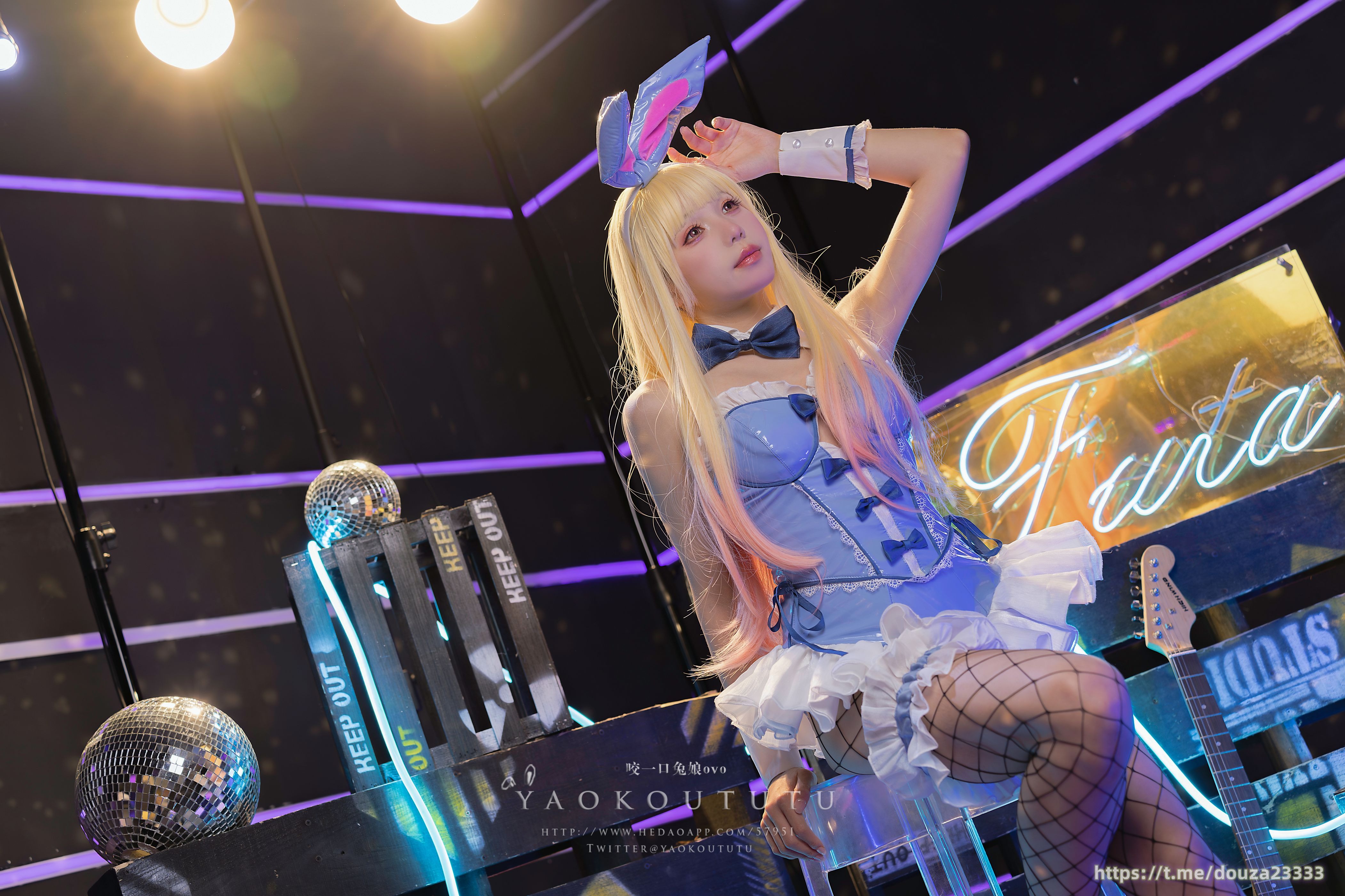 咬一口兔娘 喜多川兔女郎&Be My Poi 70P1V(70)