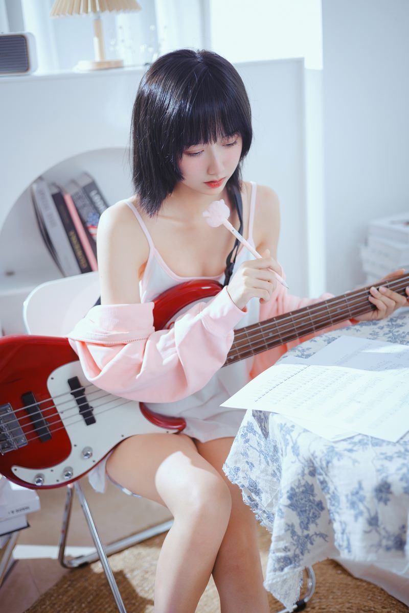 [Cos]木绵绵 - 贝斯与妹妹 [53P](34)