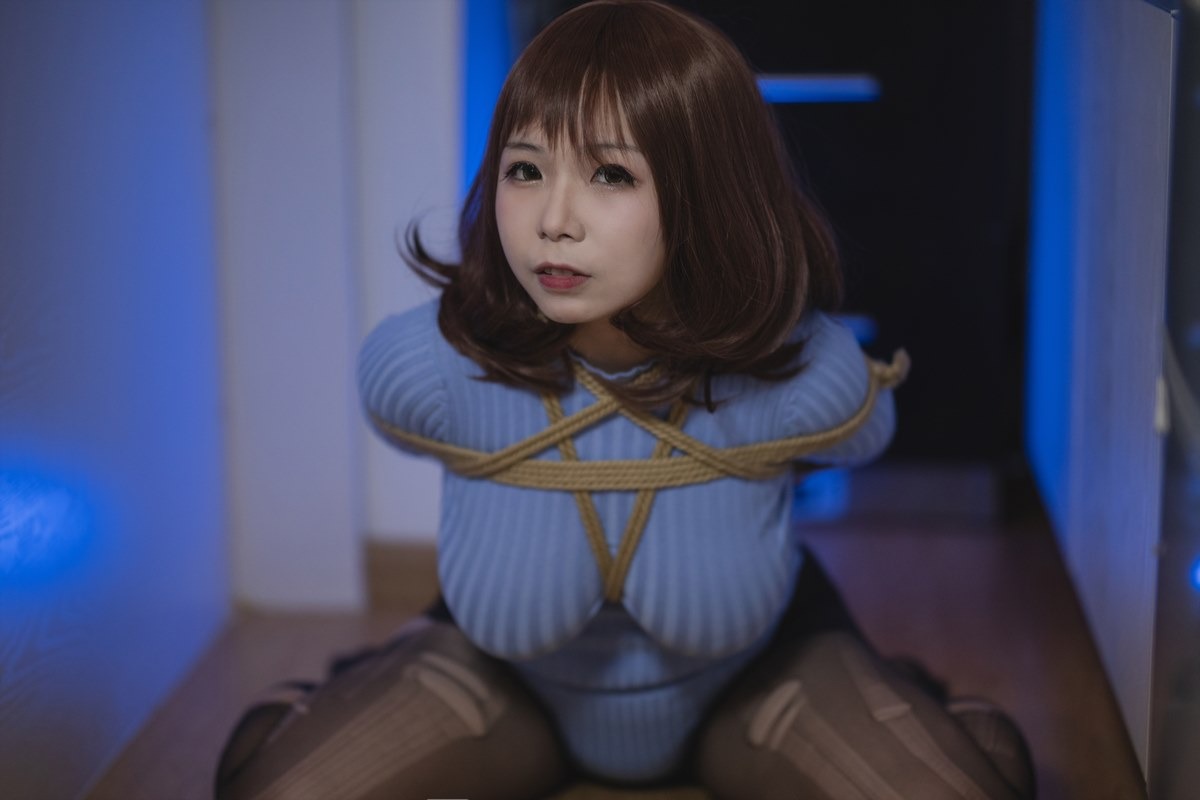 [Cos]无颜小天使 - 绳 [42P](31)