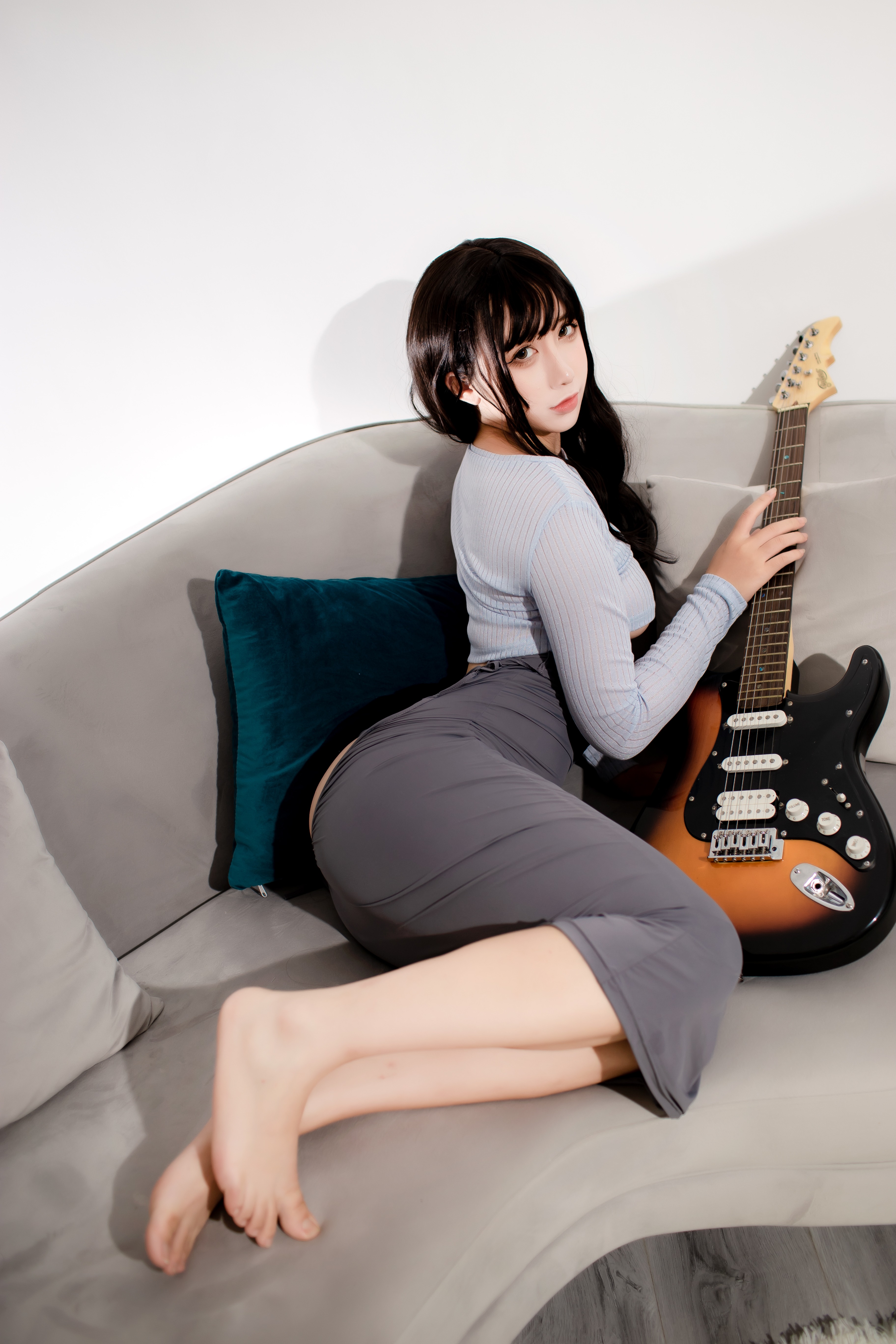 九曲Jean 吉他妹妹包臀裙 [92P-470MB](41)